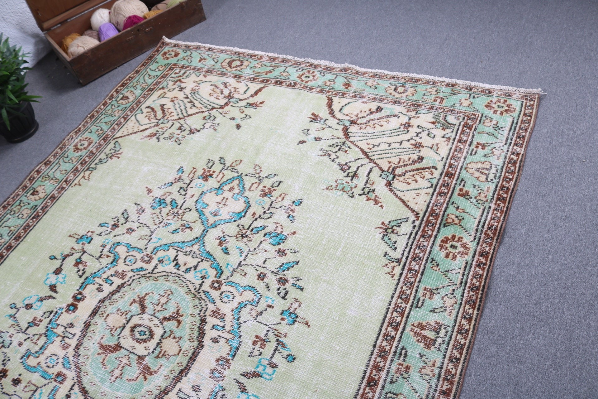 Vintage Rug, Flatweave Rug, Salon Rug, 5.9x9.1 ft Large Rug, Turkish Rugs, Green Home Decor Rugs, Oushak Rugs, Floor Rugs, Living Room Rugs