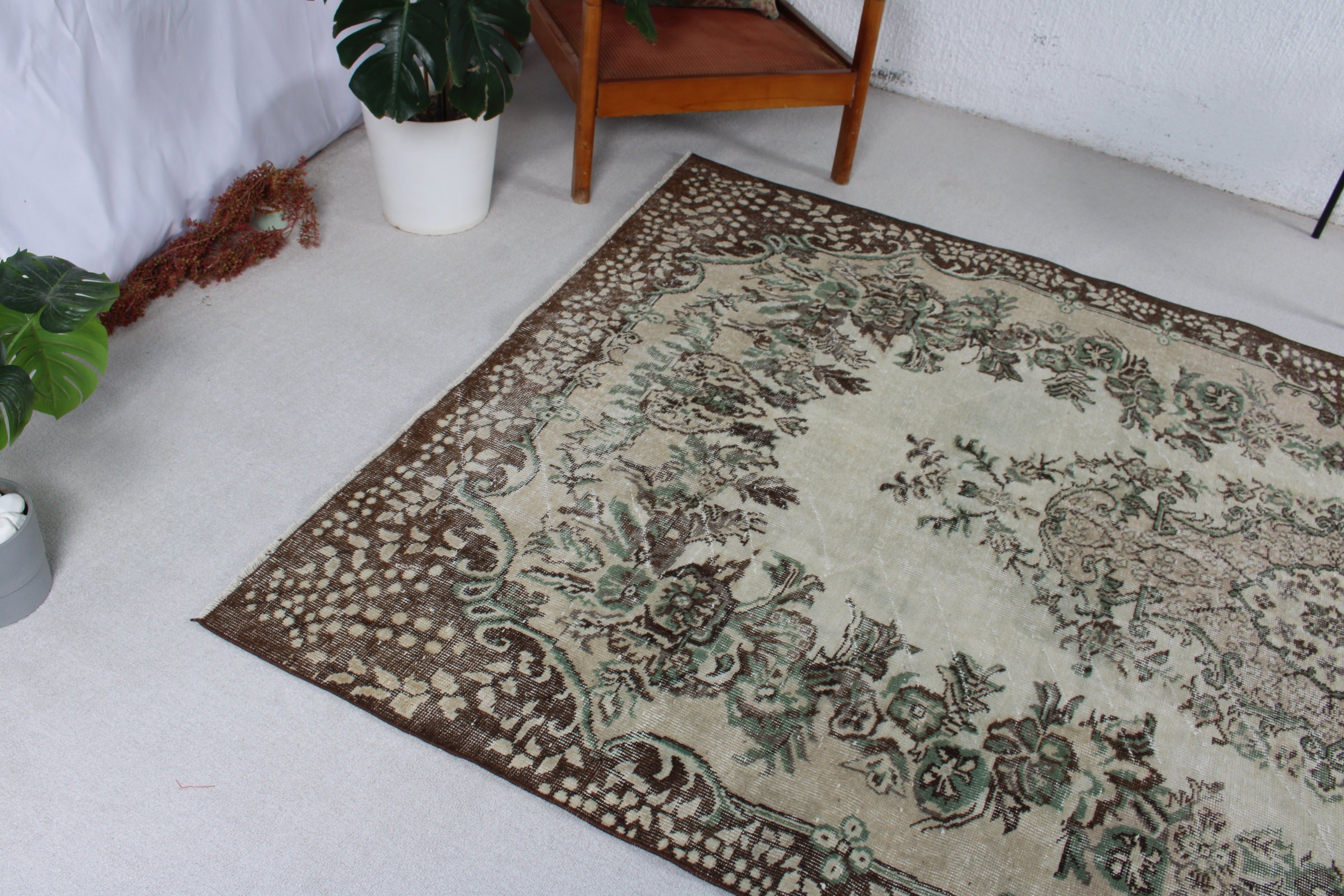 Vintage Rugs, Gray Kitchen Rugs, Statement Rug, Living Room Rug, Dining Room Rugs, Oriental Rug, 5.9x9.2 ft Large Rug, Turkish Rug