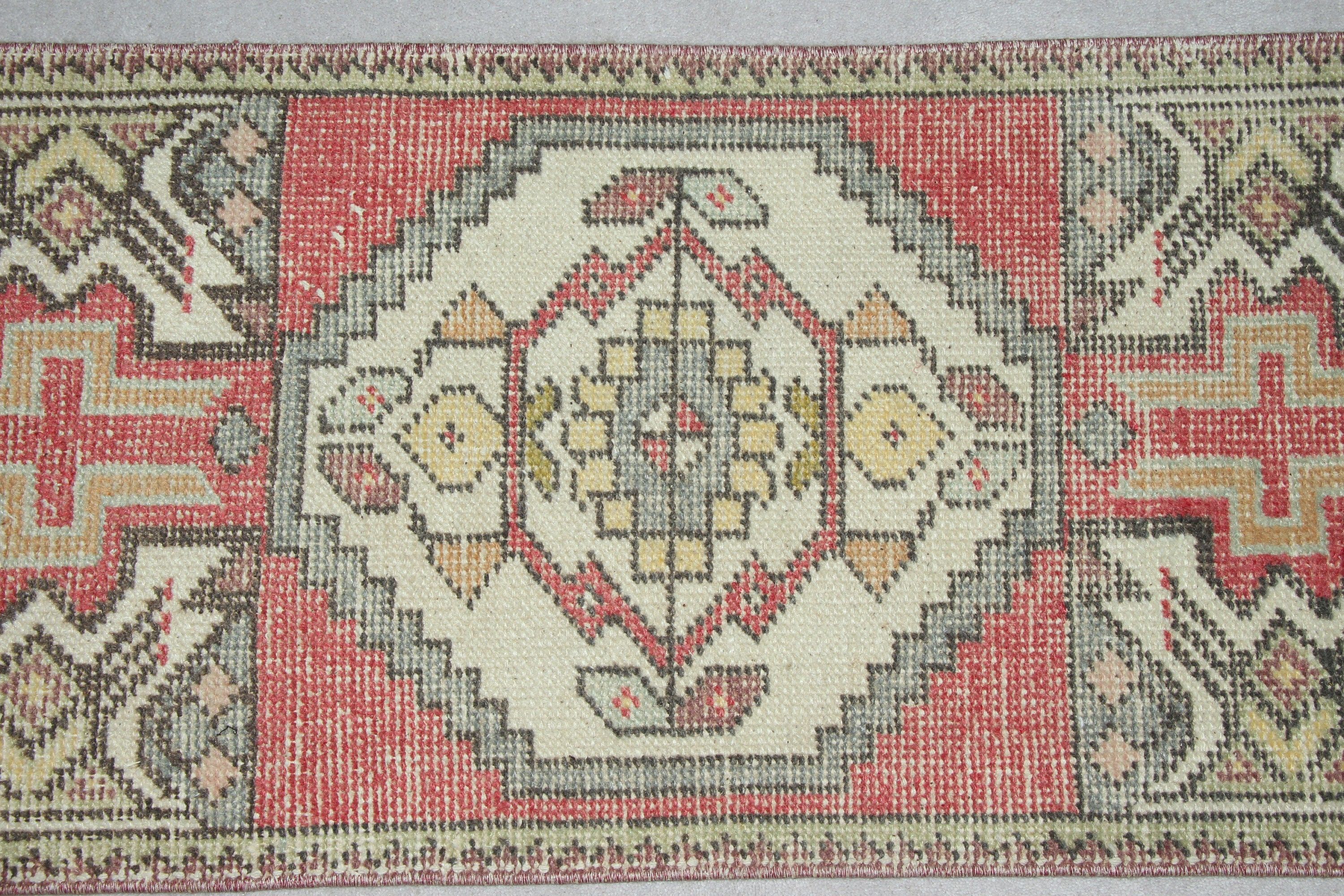 Banyo Halı, Duvar Halı, Pempe Zemin Halı, 48x96 cm Küçük Halı, Türk Halı, Anadolu Halı, Banyo Halı, Banyo Halı, Duvar Halı, Ev Halı