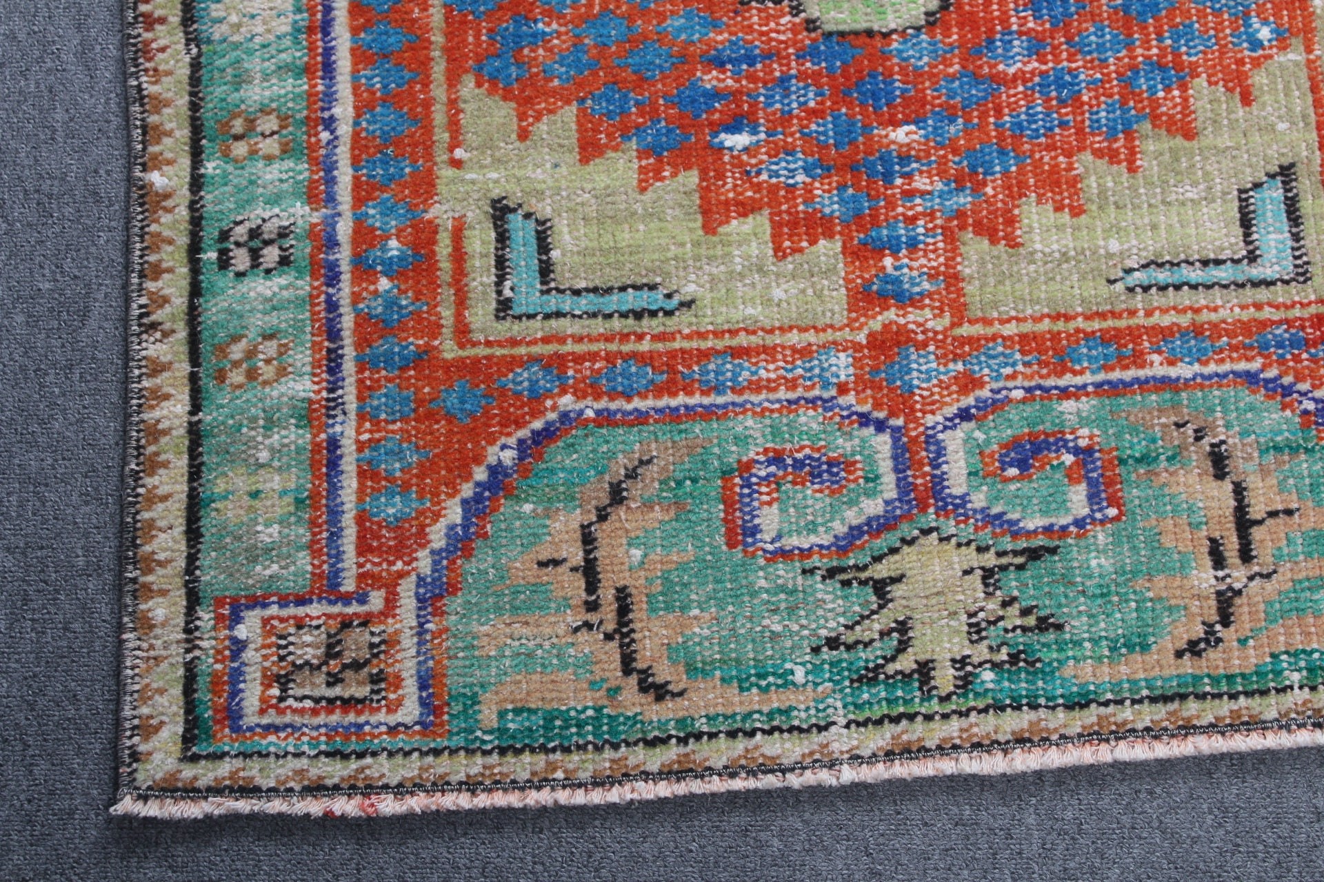 Kırmızı Antika Halı, Harika Halılar, Giriş Halıları, Türk Halısı, 2,5x4,4 ft Küçük Halılar, Oushak Halıları, Araba Paspas Halısı, Vintage Halılar, Çocuk Halıları