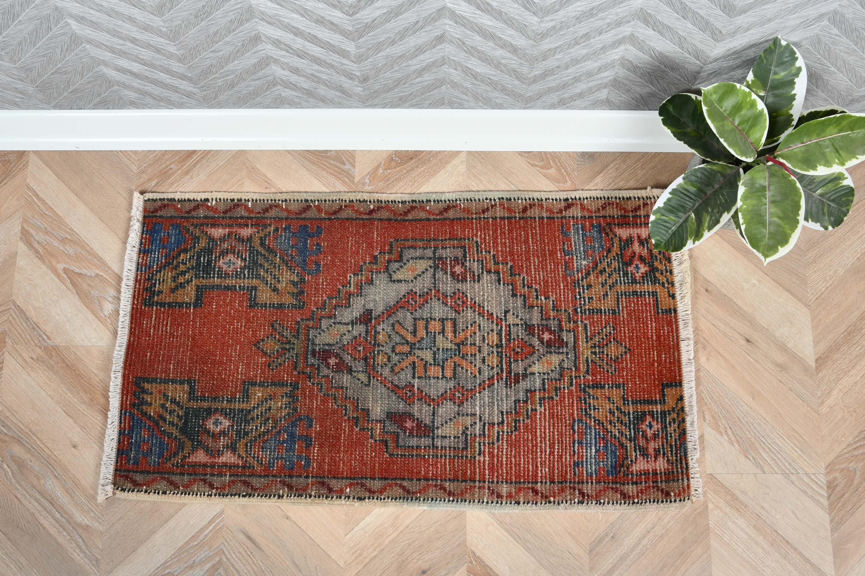 Kırmızı Antik Halı, 53x90 cm Küçük Halı, Paspas Halı, Mutfak Halı, Nostaljik Halı, Ev Halı, Banyo Halı, Araba paspası Halı, Antik Halı