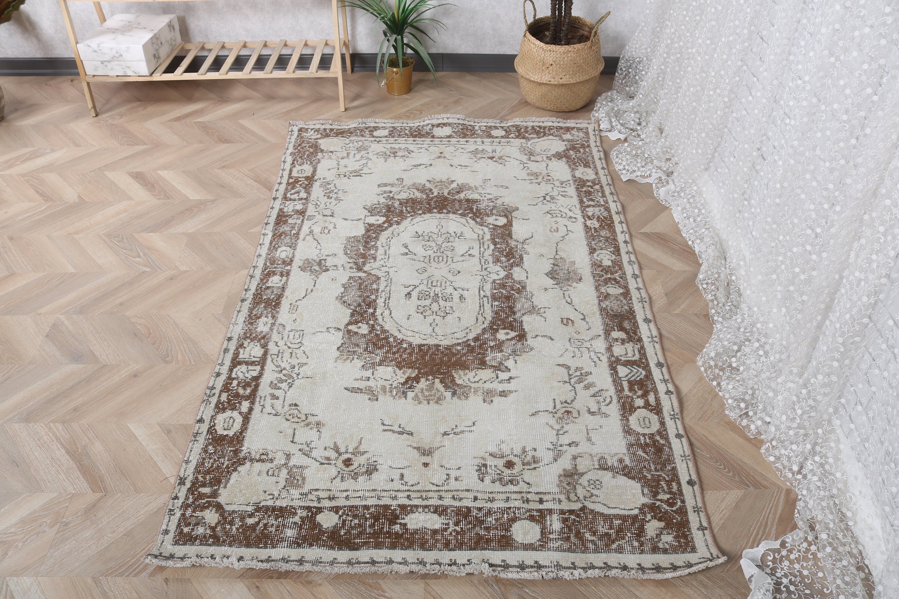 3.8x6.1 ft Accent Rugs, Turkish Rug, Rugs for Entry, Oushak Rug, Beige Antique Rug, Exotic Rugs, Vintage Rug, Modern Rug, Kitchen Rug