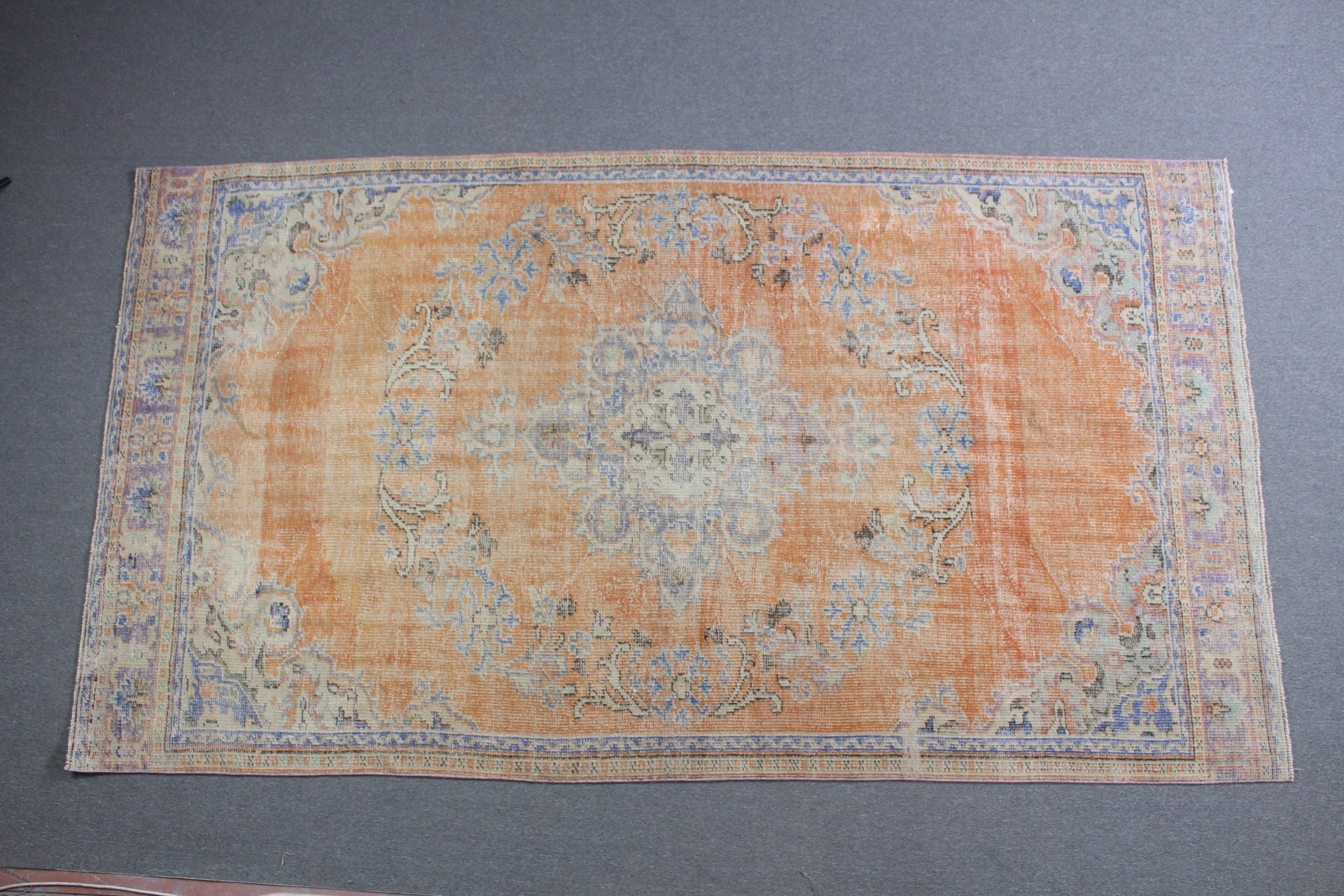 Turuncu Soğuk Halı, Vintage Halılar, Türk Halısı, Yer Halısı, Salon Halısı, 5.8x10.4 ft Büyük Halı, Yatak Odası Halısı, Yatak Odası Halıları, Oryantal Halı