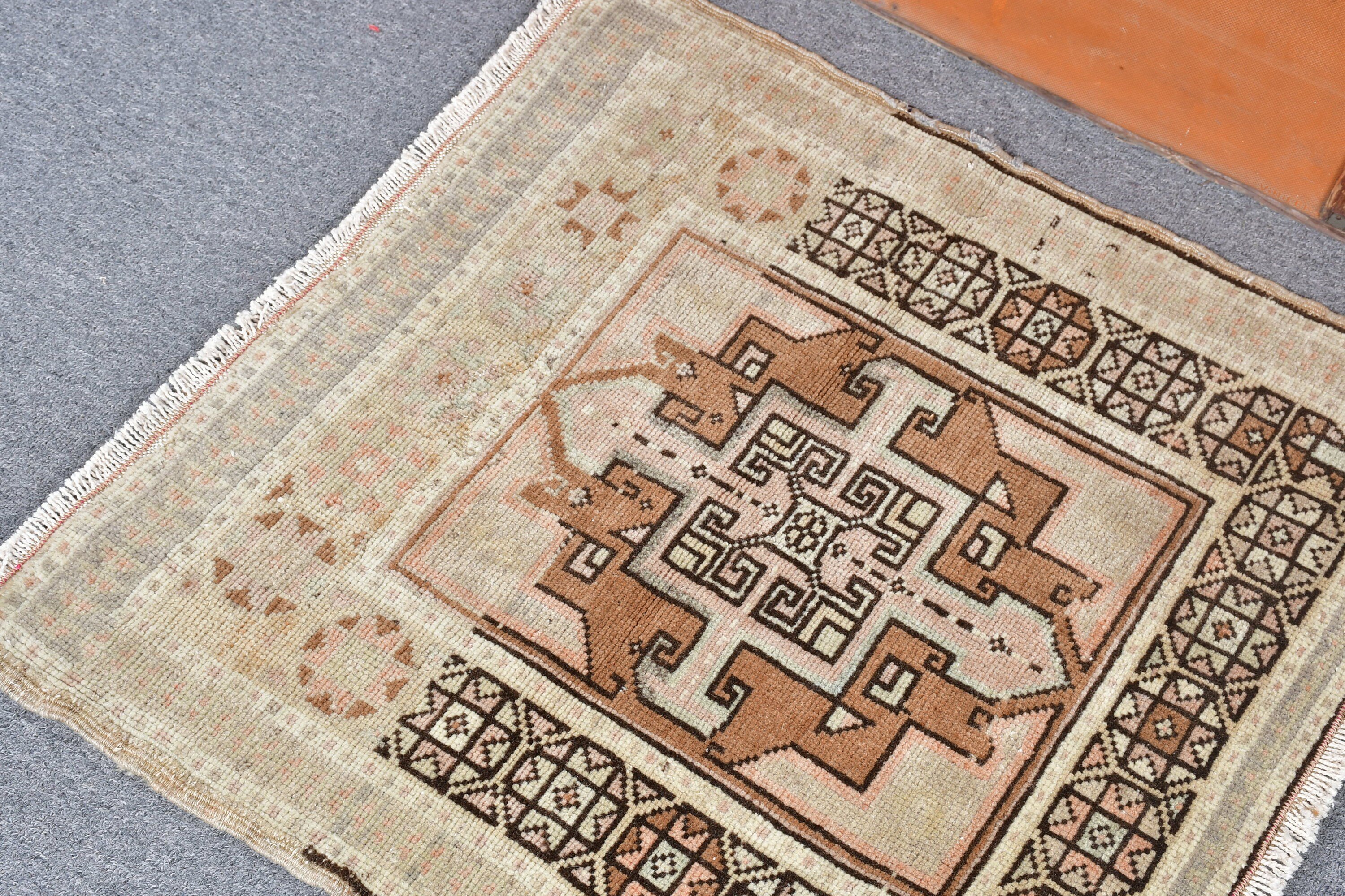 2.2x2.1 ft Küçük Halı, Banyo Halısı, Fas Halısı, Çocuk Odası Halıları, Vintage Halılar, Araba Paspas Halıları, Kahverengi Oryantal Halı, Türk Halısı