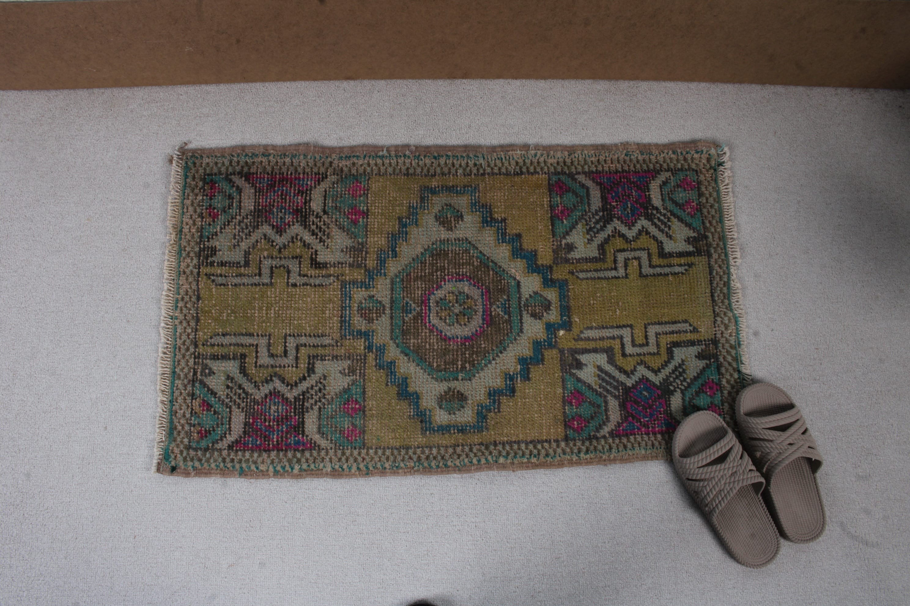 Duvara Asılı Halı, 1.6x2.8 ft Küçük Halı, Yeşil Nötr Halılar, Türk Halıları, Oryantal Halı, Vintage Halılar, Boho Halı, Geometrik Halı, Banyo Halısı