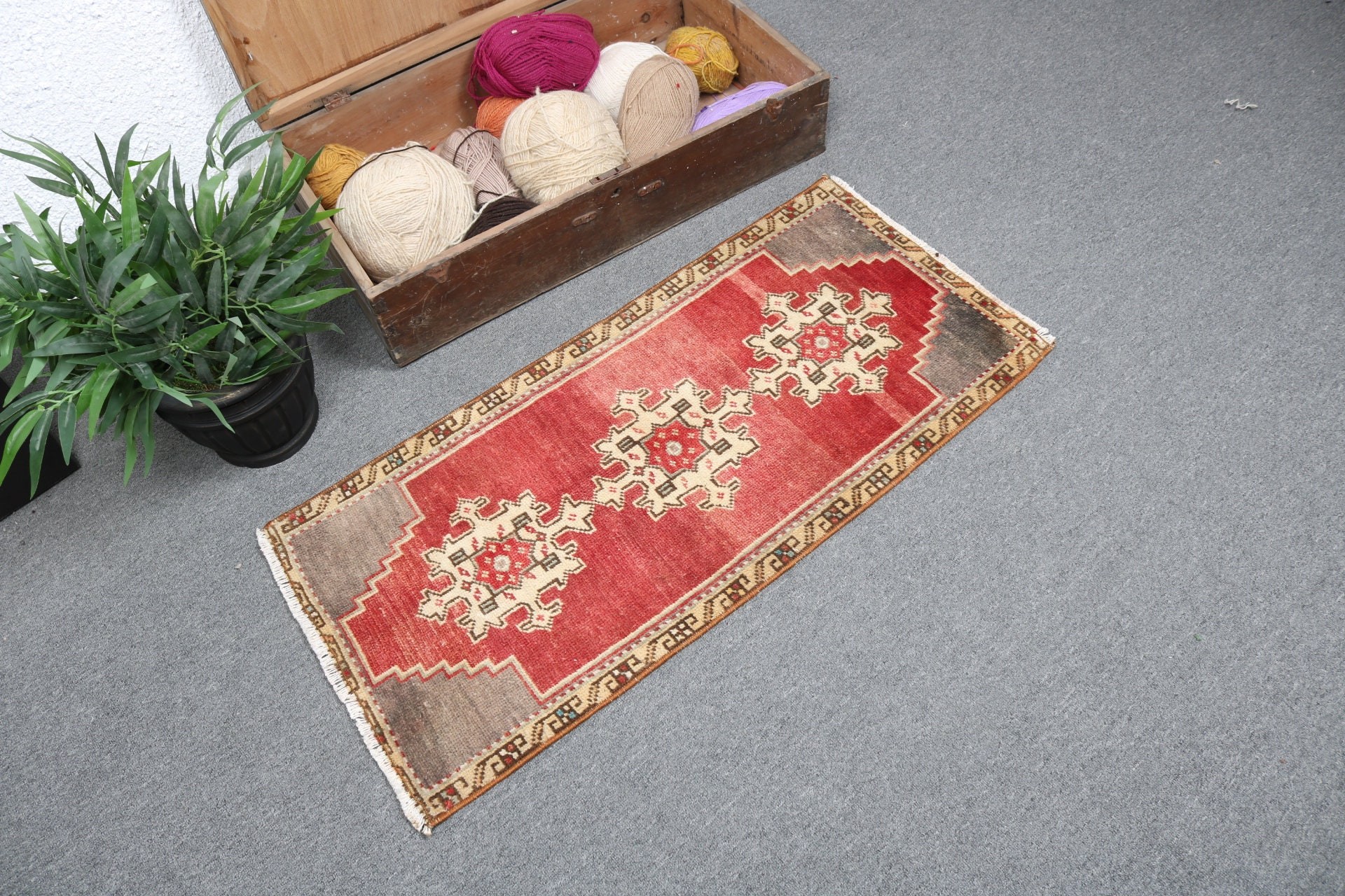 Küçük Alan Halıları, Vintage Halılar, Yün Halı, 1,5x3,2 ft Küçük Halı, Araba Paspas Halıları, Kırmızı Yün Halı, Yatak Odası Halısı, Boho Halısı, Türk Halısı