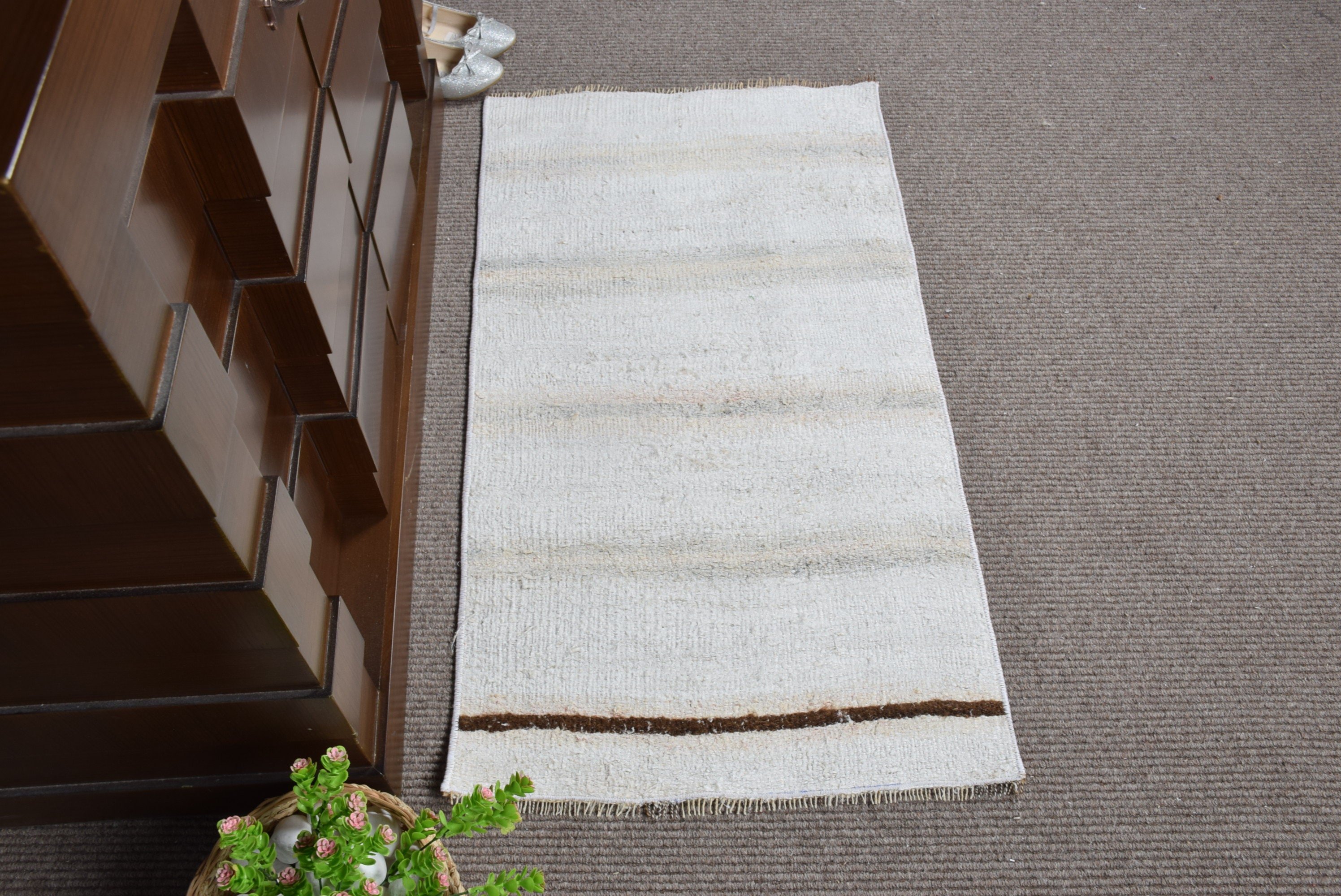 Bathroom Rug, Home Decor Rug, Vintage Rug, Natural Rugs, Door Mat Rugs, Turkish Rug, Floor Rug, 1.8x3.3 ft Small Rug, Beige Bedroom Rug