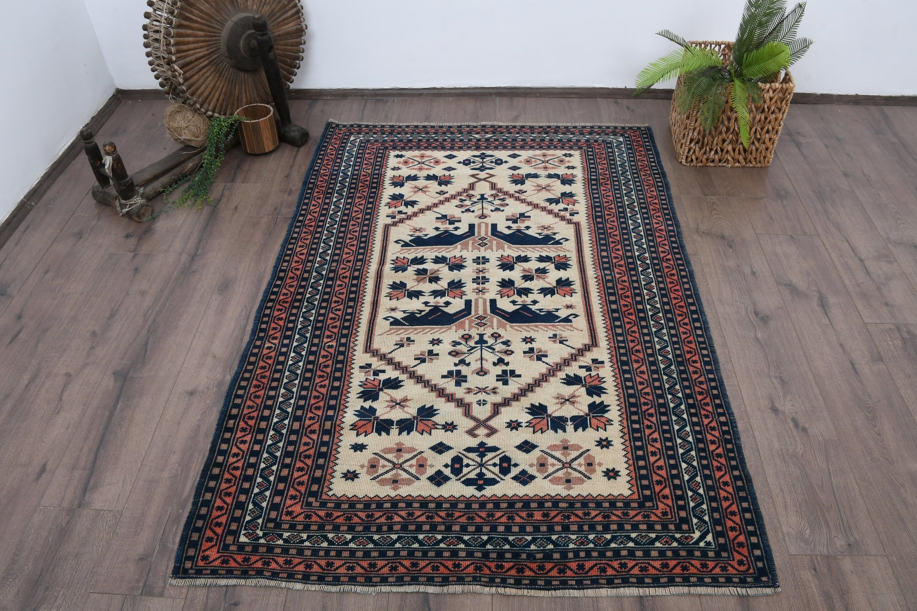 Vintage Rug, Entry Rugs, Rugs for Entry, 3.8x5.5 ft Accent Rug, Turkish Rug, Antique Rug, Beige Anatolian Rug, Home Decor Rug, Nursery Rug