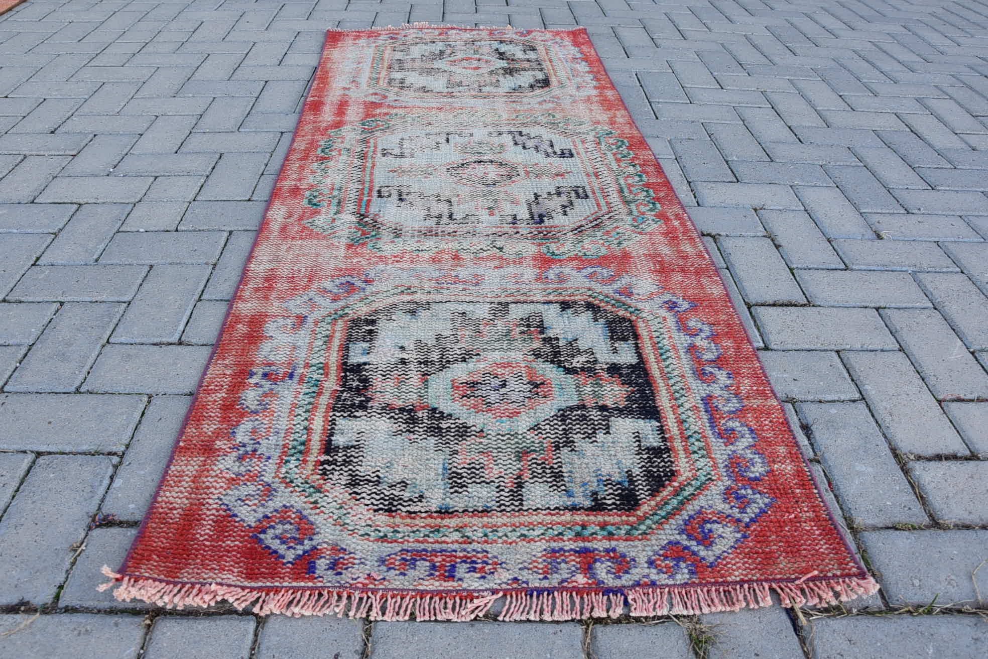 2.4x6 ft Runner Halı, Vintage Halı, Mutfak Halısı, Koridor Halısı, Türk Halısı, Retro Halı, Kabile Türk Halısı Halıları, Koridor Halıları, Oushak Halısı