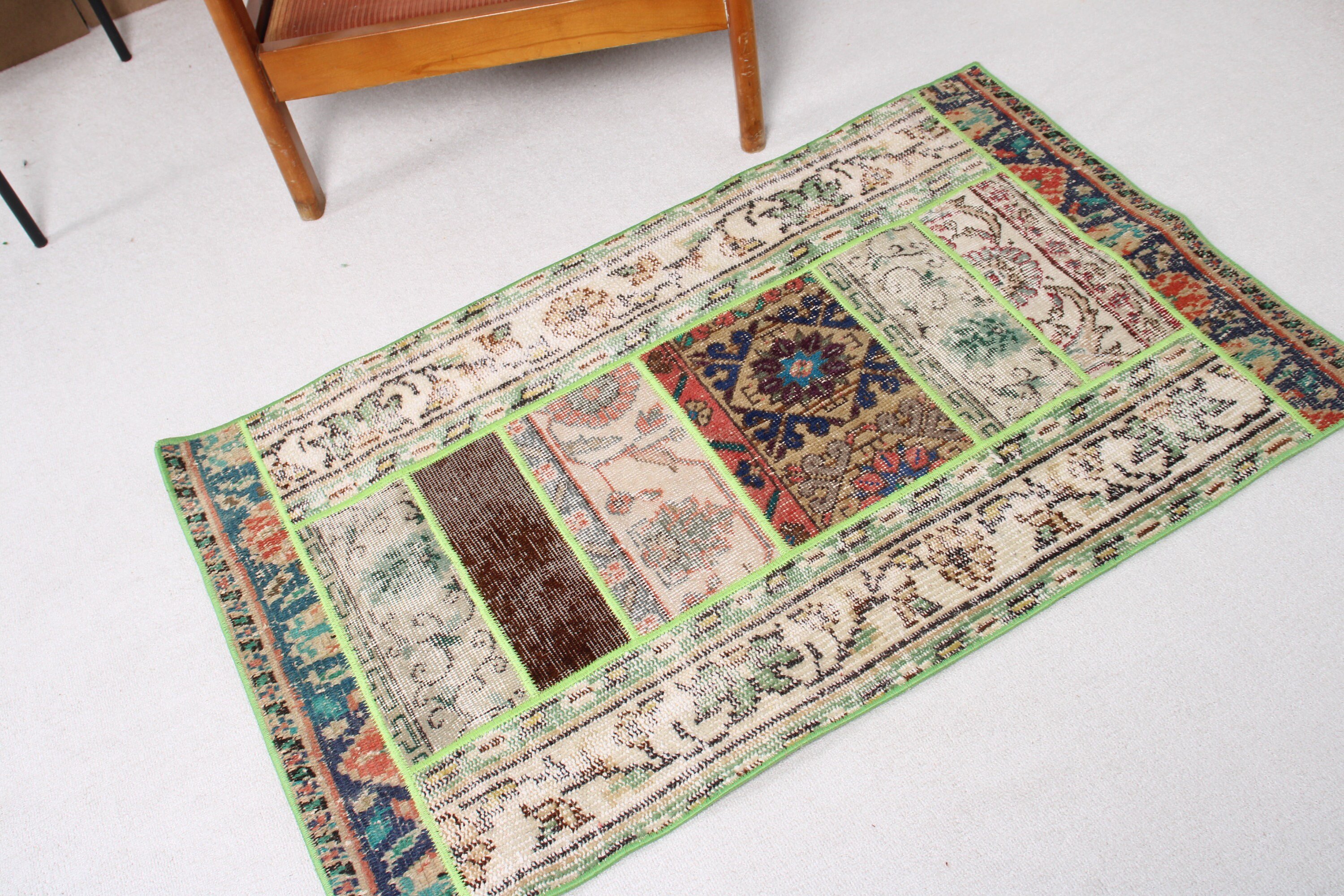 Green Anatolian Rugs, Turkish Rugs, Oriental Rug, Home Decor Rugs, Dorm Rug, 2.5x4.1 ft Small Rugs, Bath Rugs, Vintage Rug, Door Mat Rugs