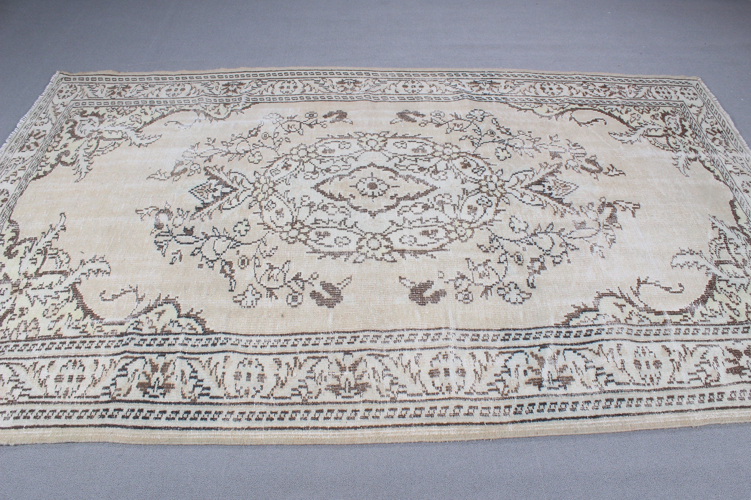 Bej Lüks Halı, Büyük Oushak Halılar, Vintage Halı, 5,5x8,8 ft Büyük Halılar, Antika Halılar, Organik Halılar, Salon Halısı, Boho Halısı, Türk Halısı