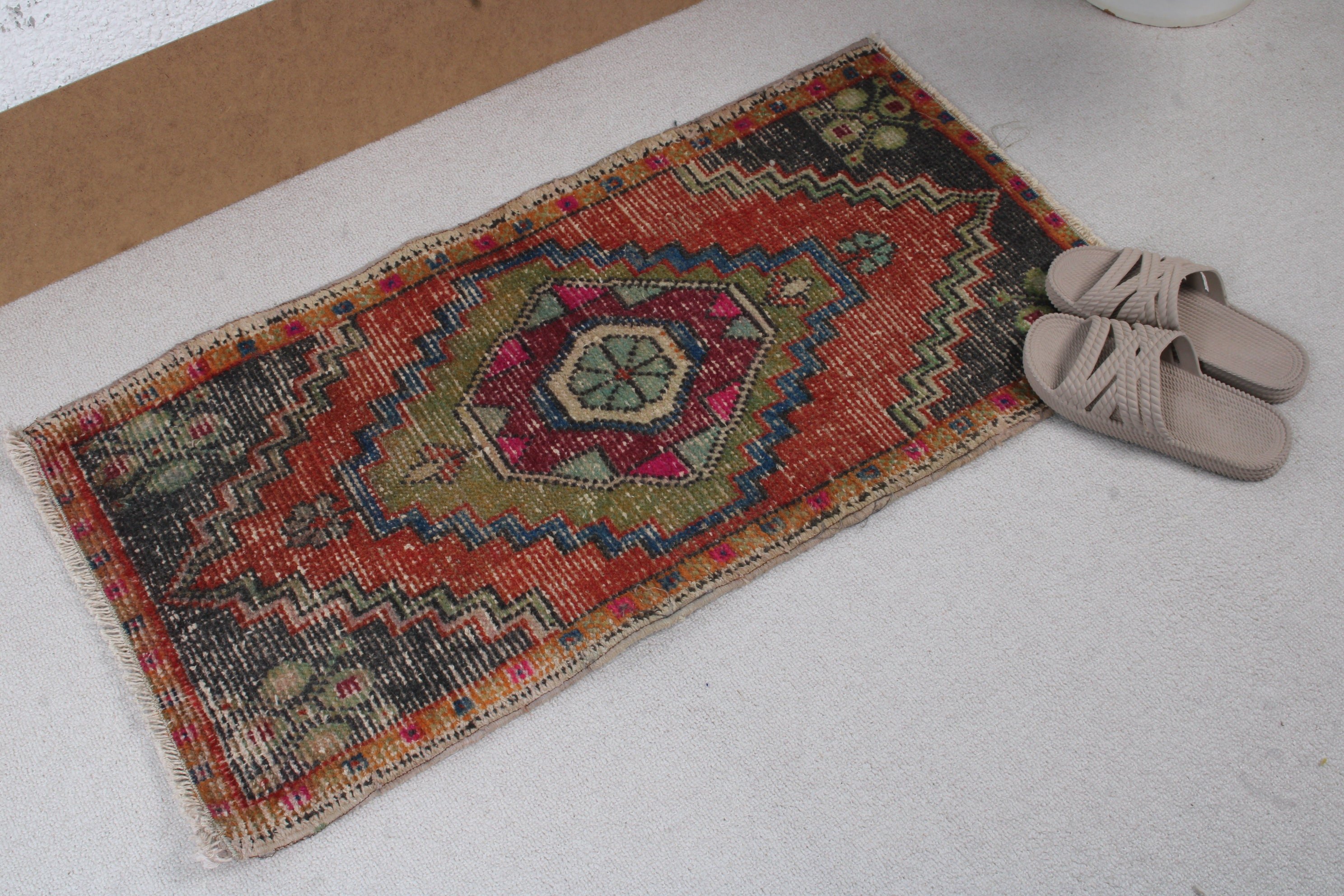 1.5x3 ft Small Rugs, Door Mat Rugs, Boho Rugs, Vintage Rug, Handmade Rug, Small Vintage Rug, Red Bedroom Rug, Turkish Rug, Flatweave Rugs