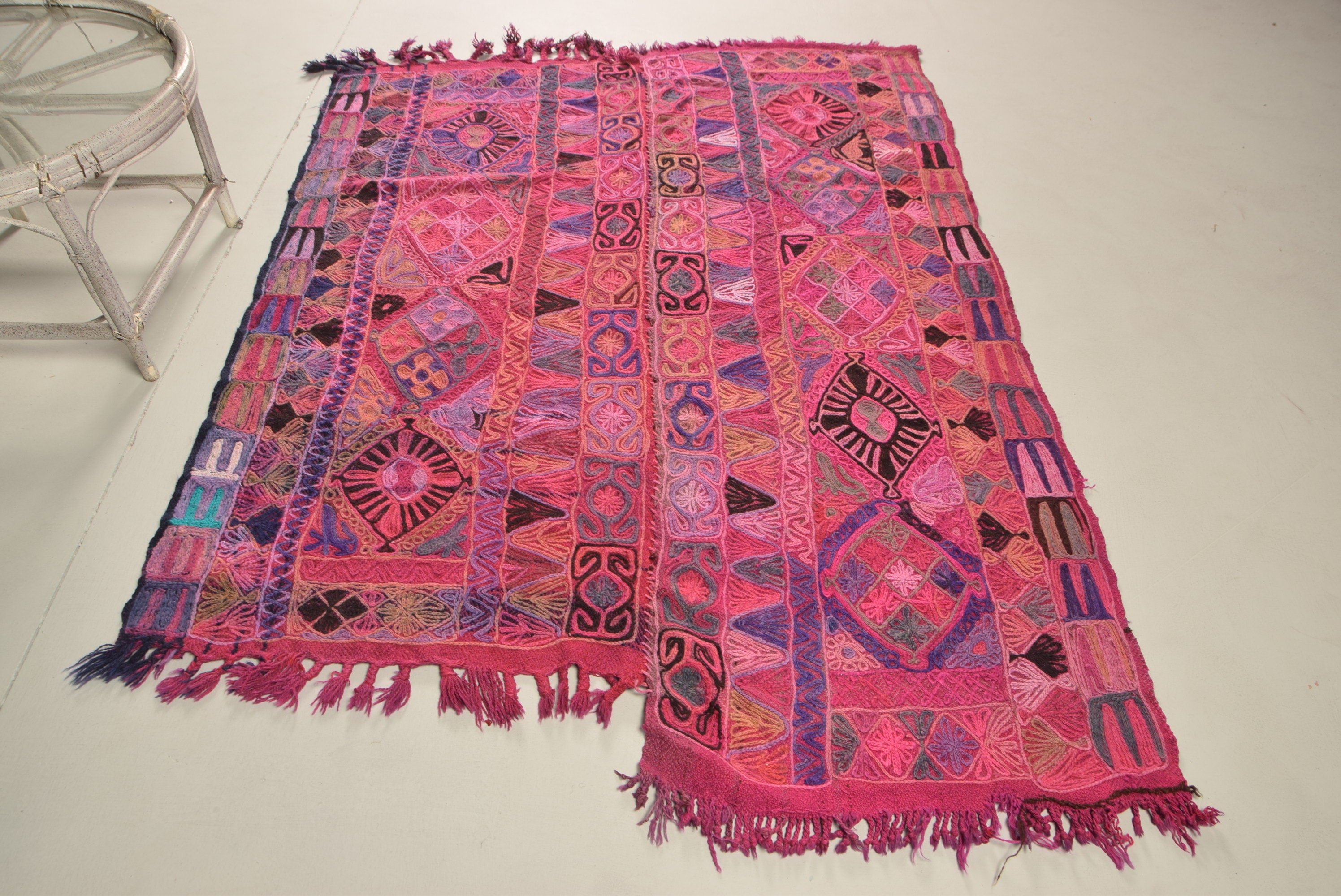 Eskitilmiş Halılar, Oushak Halı, Pembe Oushak Halı, Yer Halıları, 4,8x5,8 ft Alan Halısı, Fas Halısı, Türk Halıları, Vintage Halılar, Oturma Odası Halıları