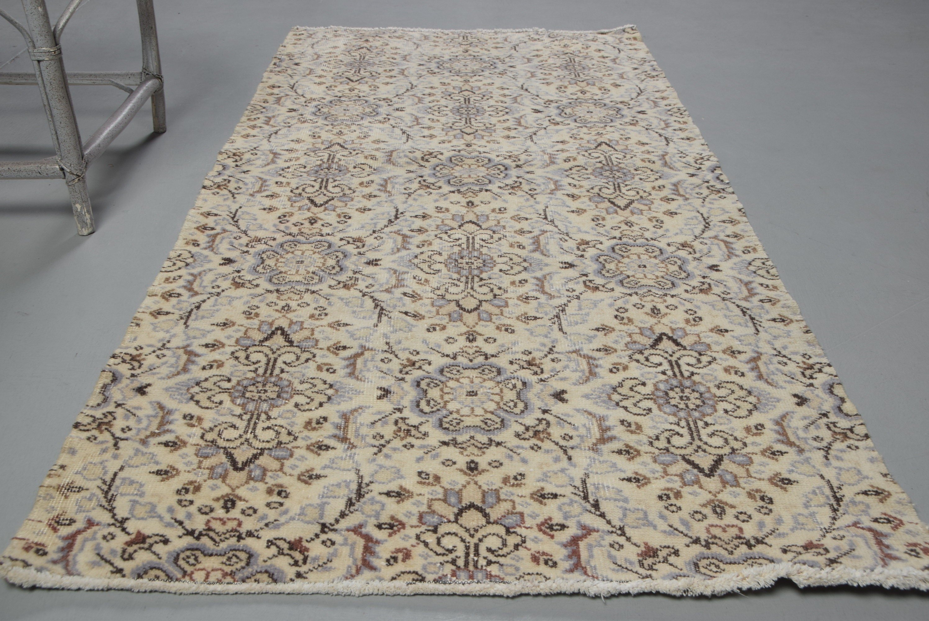 Beige  3.2x6.7 ft Accent Rug, Turkish Rug, Rugs for Nursery, Vintage Rug, Entry Rug, Flatweave Rugs, Kitchen Rug, Bedroom Rug