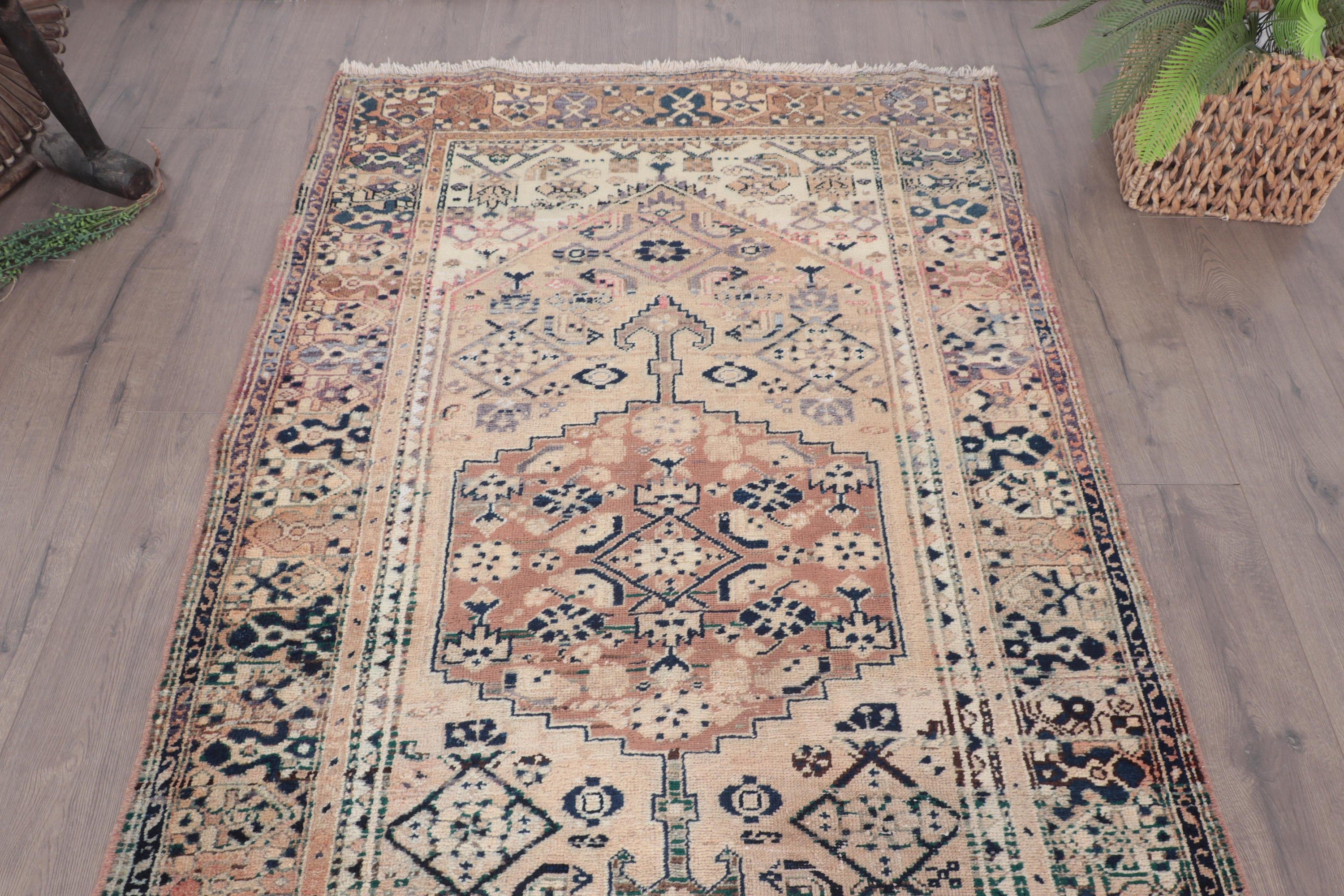 Vintage Rug, Oushak Area Rugs, Beige Luxury Rugs, 4x6.9 ft Area Rugs, Oushak Rug, Anatolian Rug, Turkish Rugs, Rugs for Vintage Area