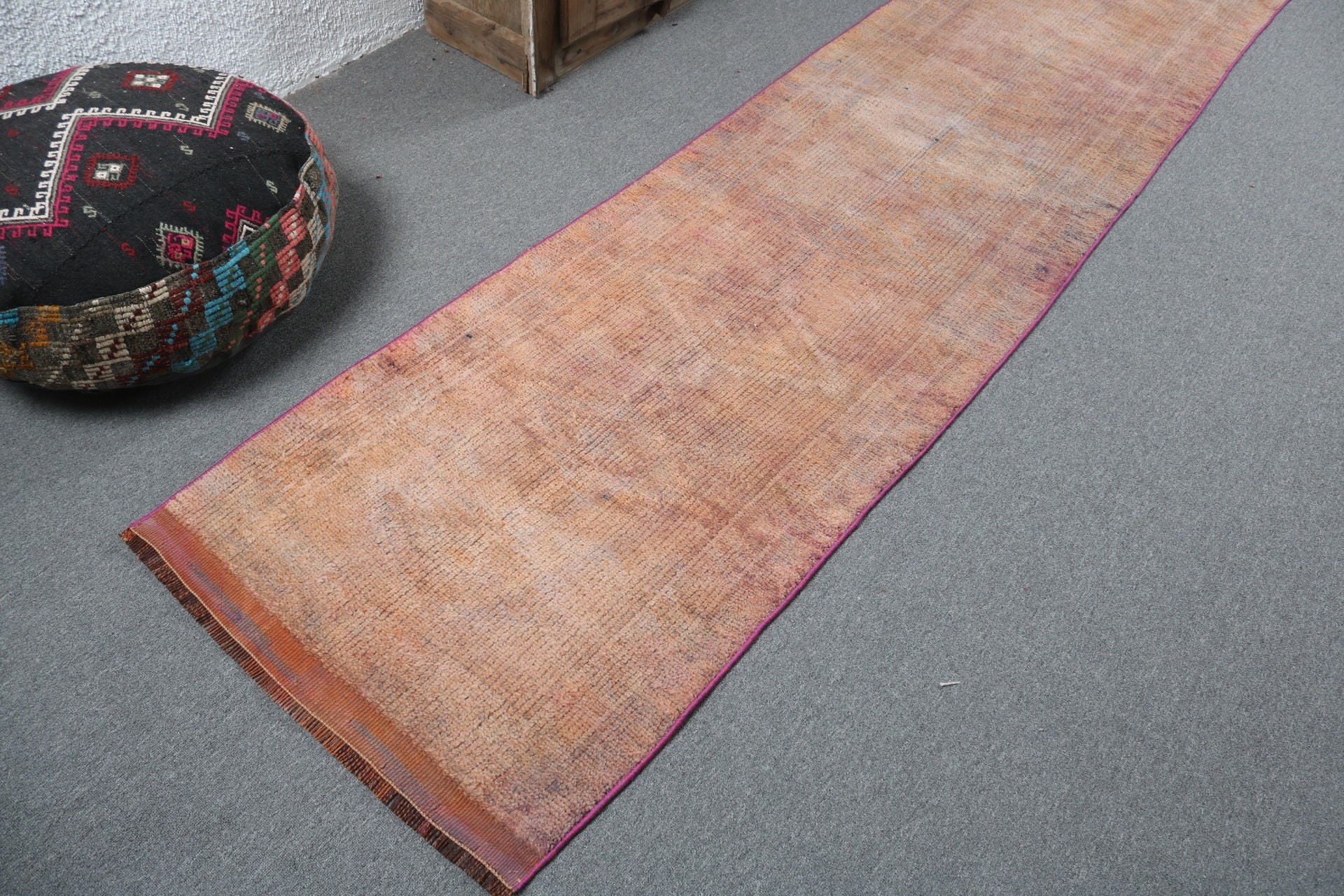 Ev Dekor Halısı, Vintage Halı, 2.6x12 ft Runner Halısı, Uzun Yolluk Halısı, Türk Halıları, Düz Dokuma Halı, Vintage Runner Halısı, Turuncu Geometrik Halılar