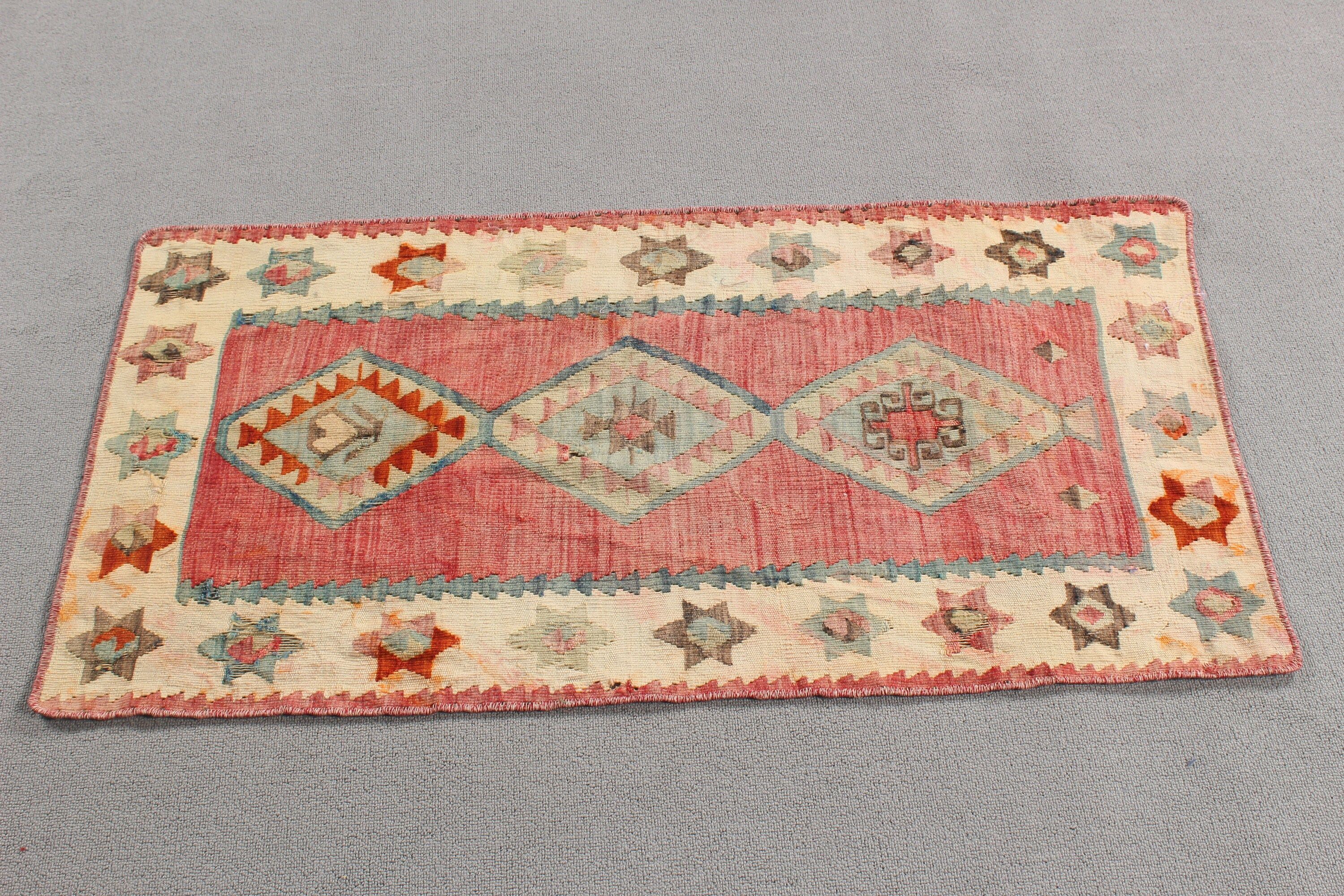 Mutfak Halıları, Bej 1.8x3.6 ft Küçük Halı, Vintage Halılar, Küçük Boho Halılar, Oryantal Halı, El Dokuma Halılar, Kilim, Türk Halıları