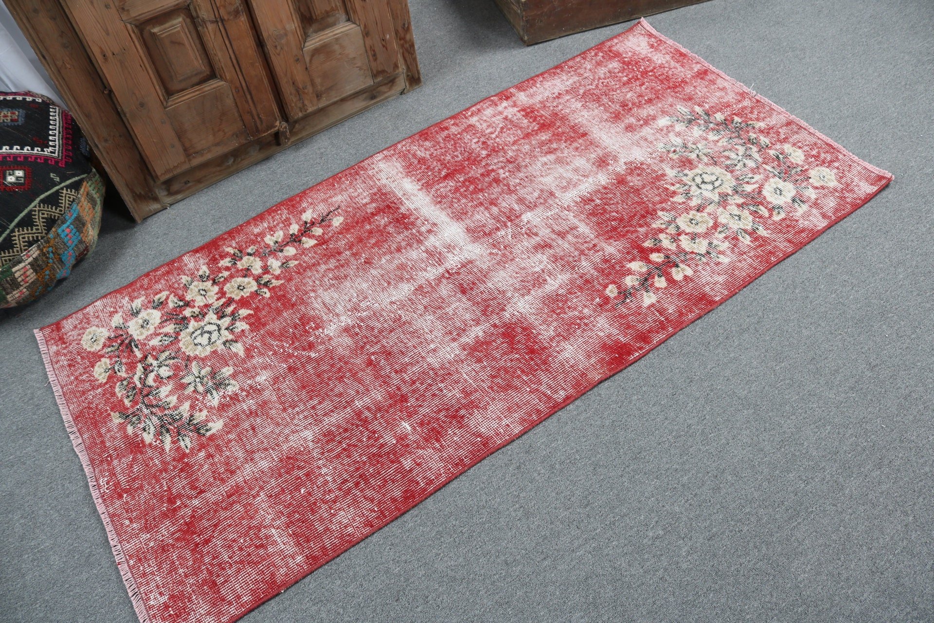 Red  2.9x5.9 ft Accent Rugs, Bedroom Rug, Home Decor Rug, Decorative Rugs, Turkish Rugs, Vintage Rug, Rugs for Decorative