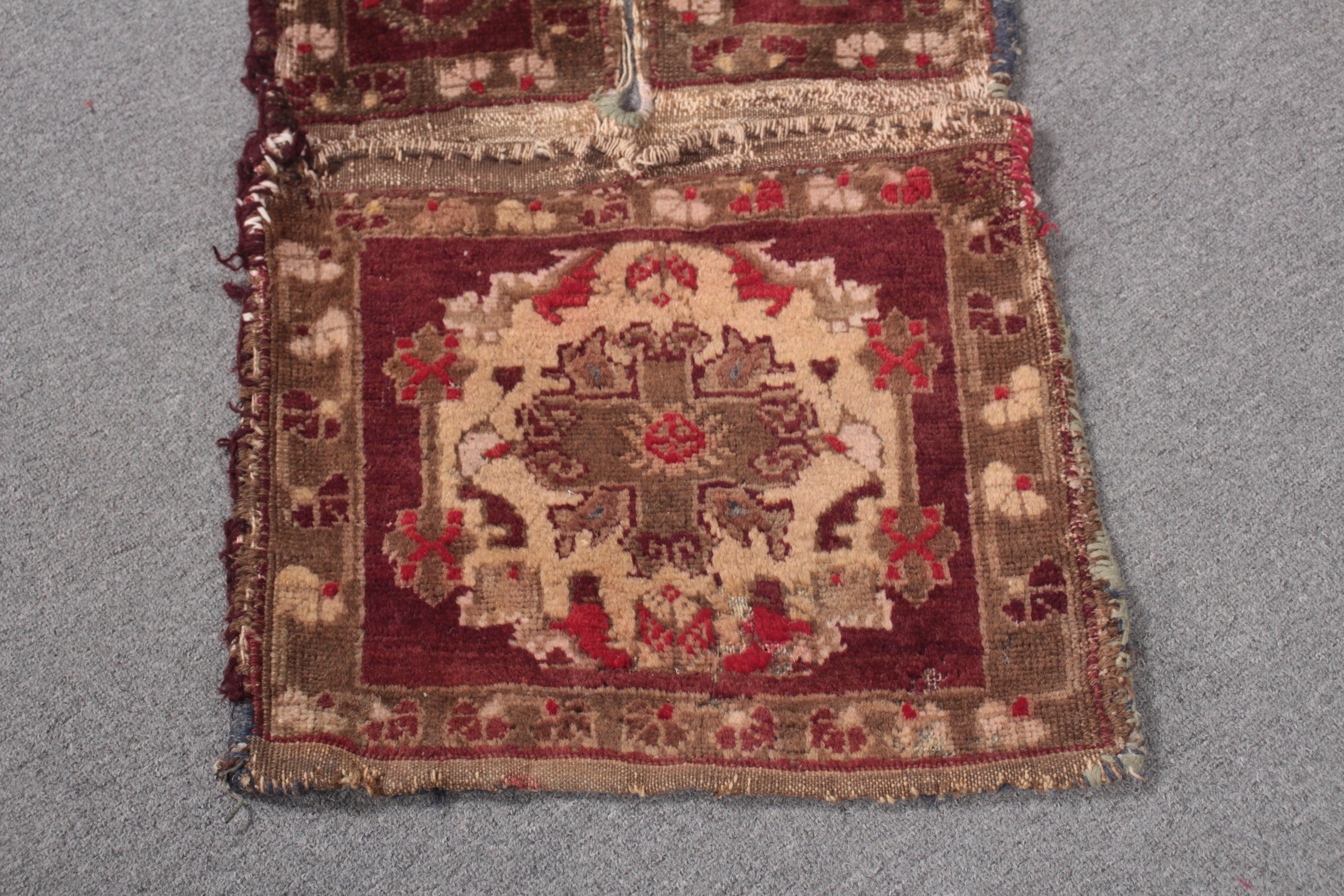 Vintage Halılar, Yatak Odası Halısı, Mor Ev Dekorasyonu Halıları, Mutfak Halıları, Çocuk Odası Halısı, Ev Dekorasyonu Halısı, Türk Halısı, 1.6x4.3 ft Küçük Halı, Türkiye Halısı