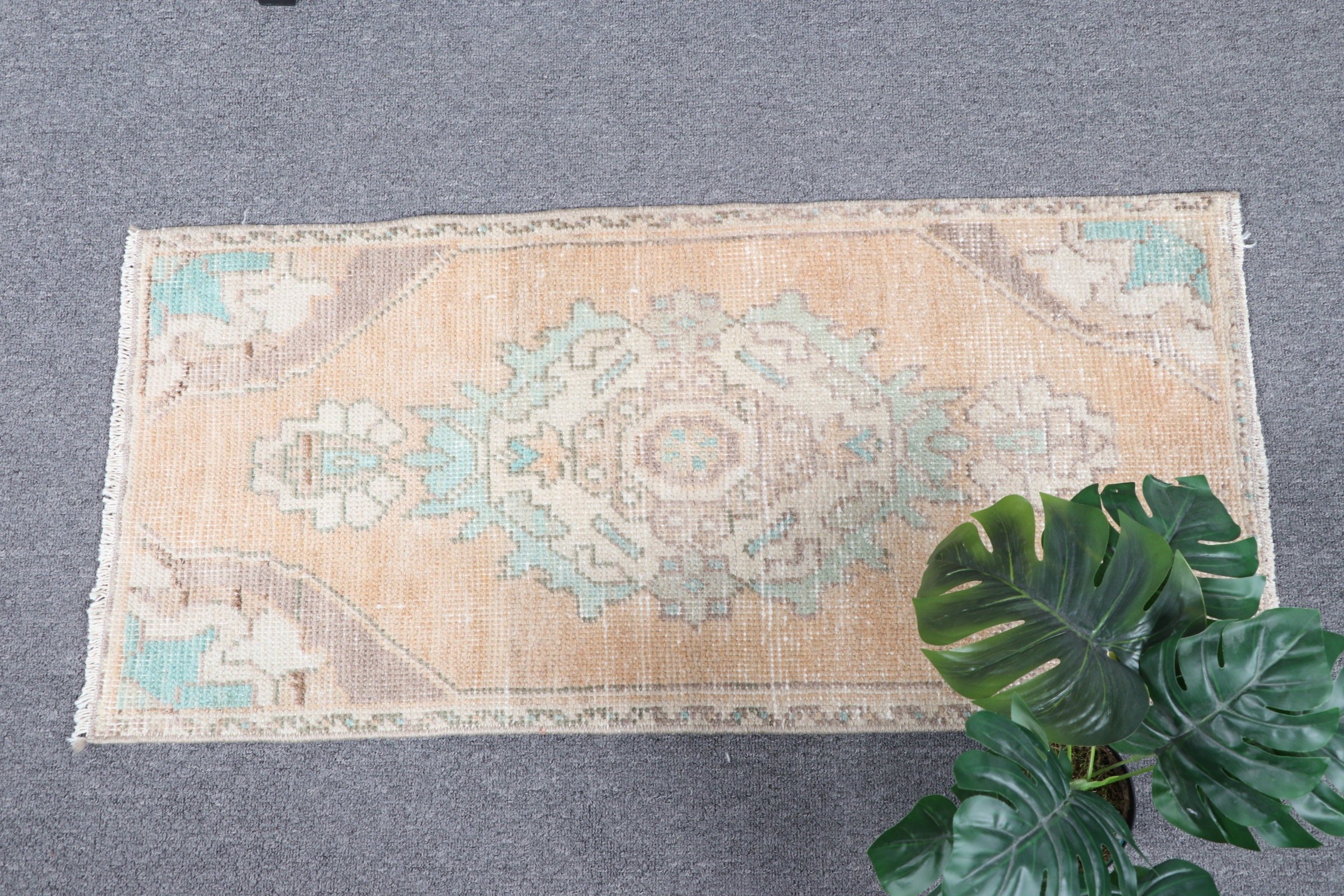 Fas Halısı, Türk Halısı, 1.4x2.9 ft Küçük Halı, Turuncu Mutfak Halıları, Vintage Halı, Yatak Odası Halısı, Çocuk Odası Halıları, Banyo Halıları, Anadolu Halısı