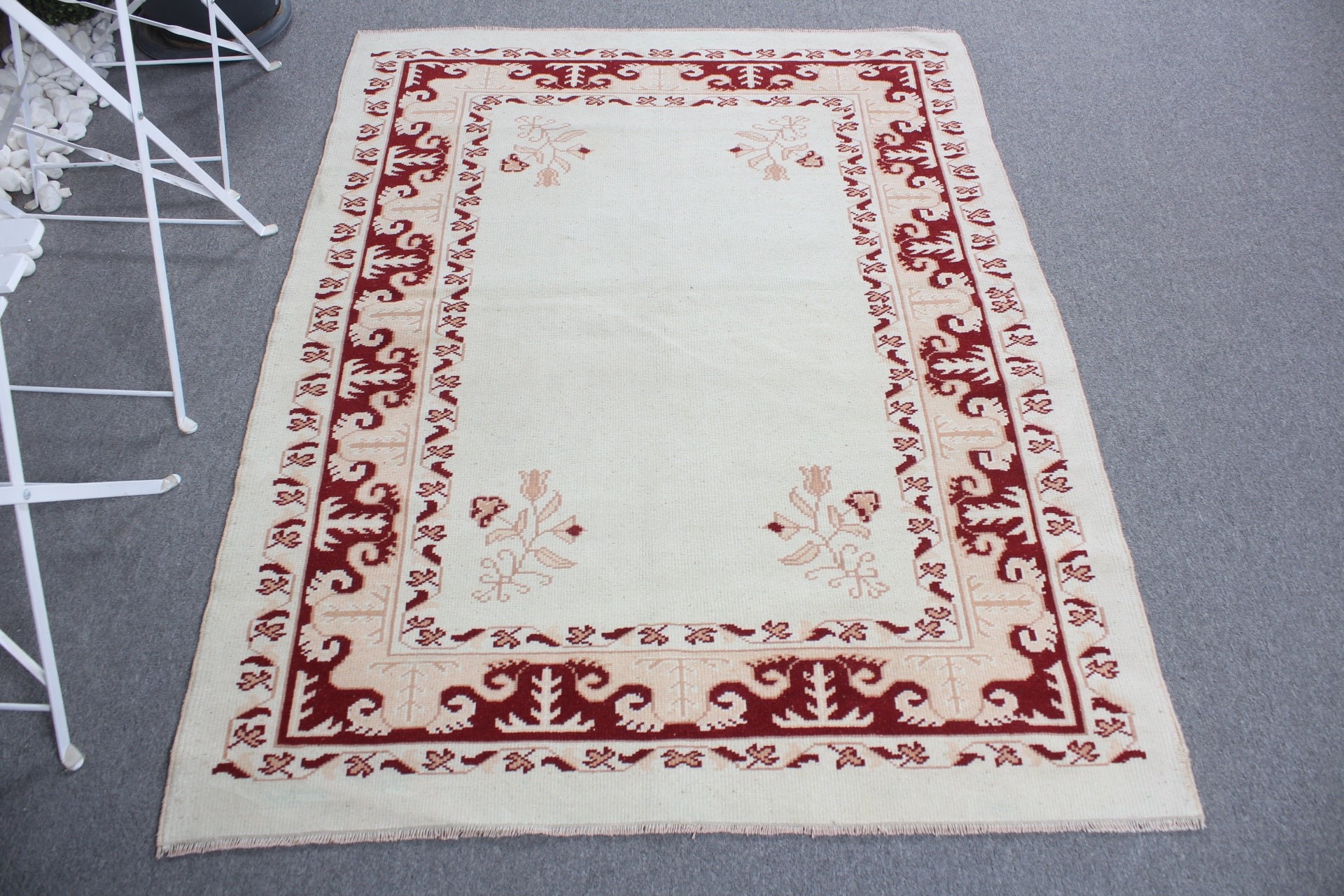 Antique Rug, Hand Knotted Rug, Turkish Rug, Beige Oushak Rug, 4x5.4 ft Accent Rugs, Home Decor Rugs, Entry Rugs, Bedroom Rugs, Vintage Rugs