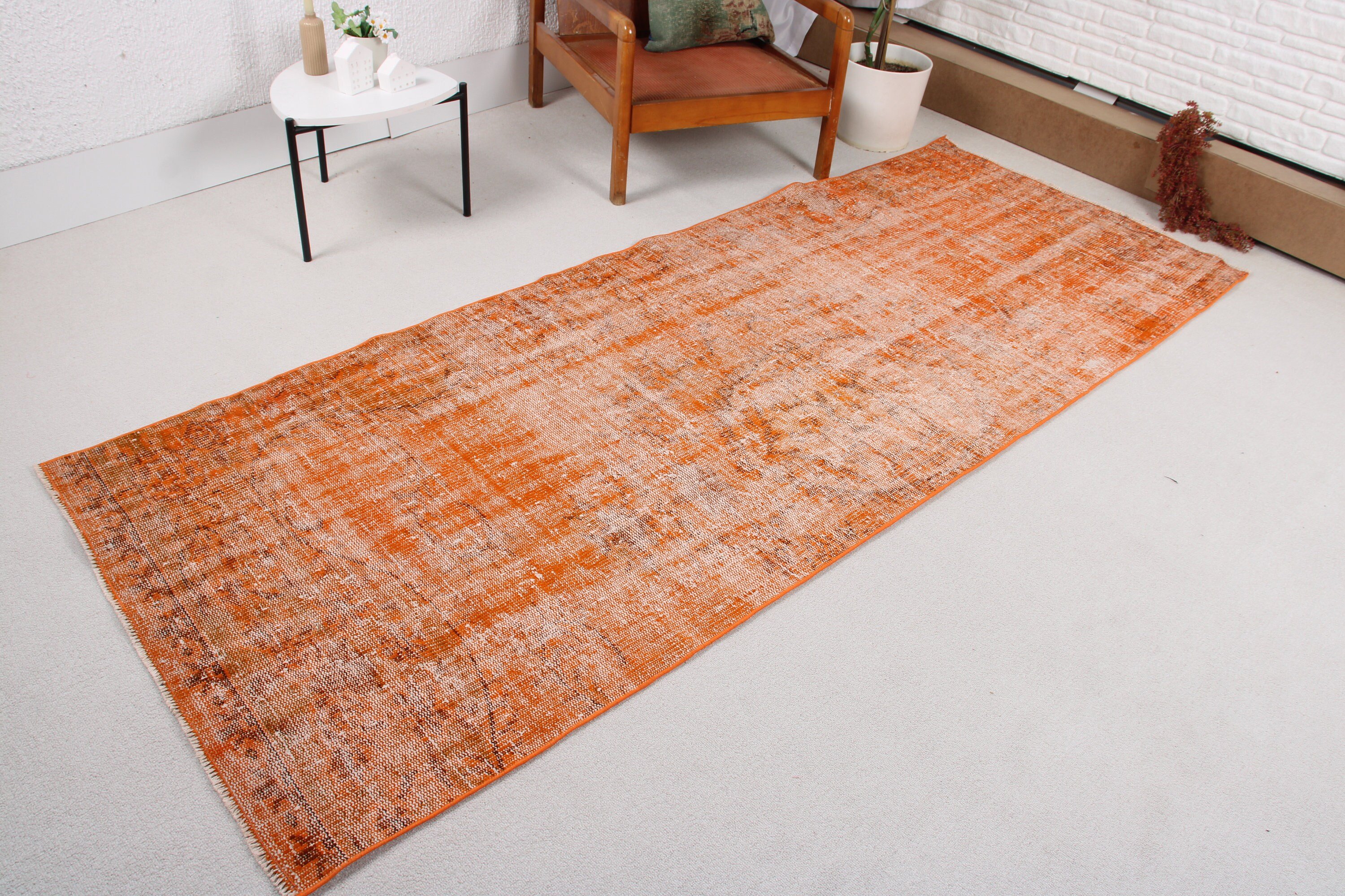 Vintage Rugs, Orange Oushak Rug, Corridor Rugs, Beni Ourain Runner Rug, Statement Rugs, Turkish Rugs, 3.5x9.1 ft Runner Rugs, Luxury Rugs