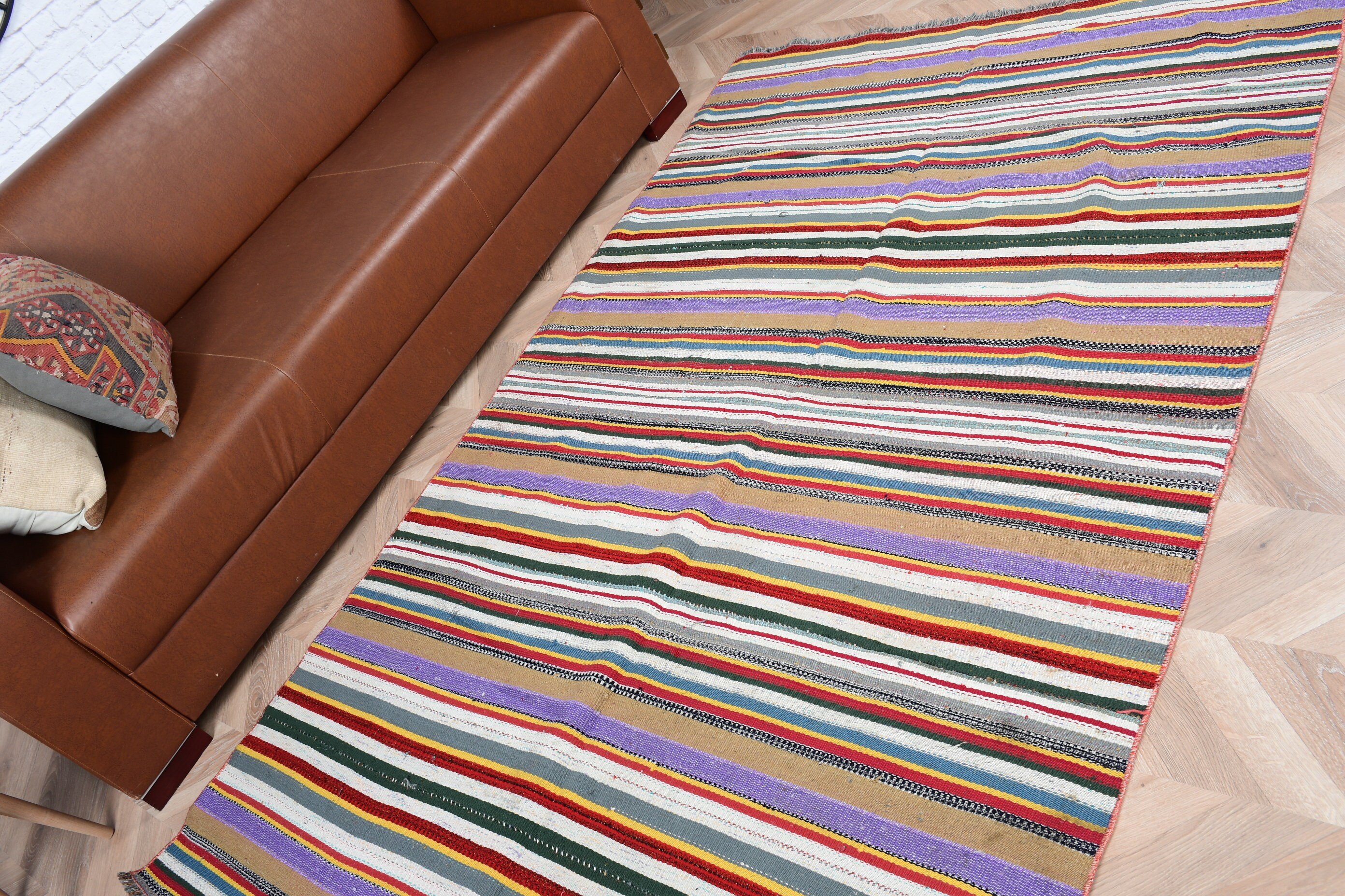 Nostaljik Kilim, Mutfak Kilim, Antre Kilim, Oturma Odası Kilim, 137x230 cm Oturma odası Kilim, Bej Zemin Kilim, Antik Kilim, Antre Kilim