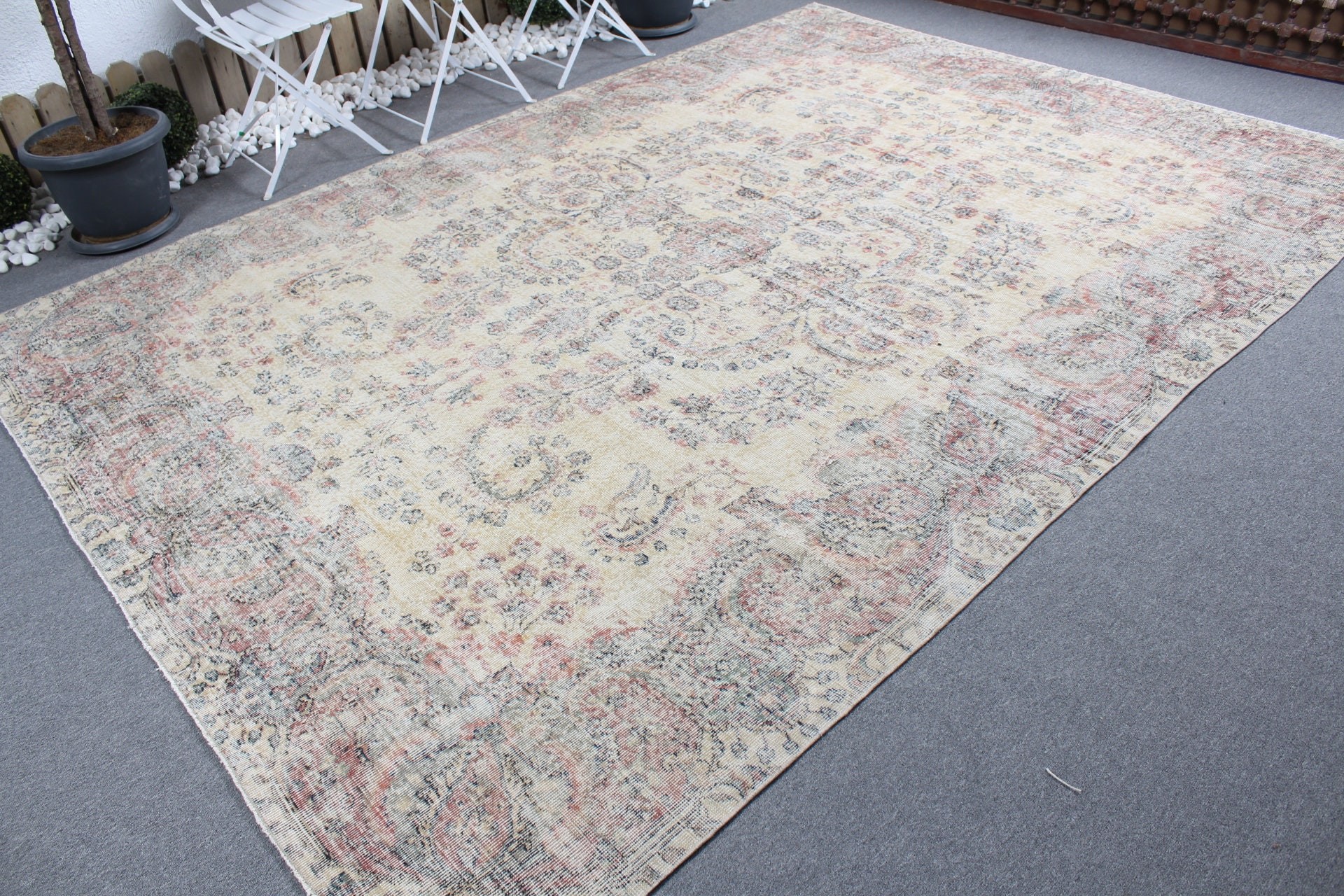 Vintage Rug, Living Room Rugs, Home Decor Rugs, Turkish Rug, Salon Rug, 7.9x10.7 ft Oversize Rug, Beige Antique Rug, Old Rug