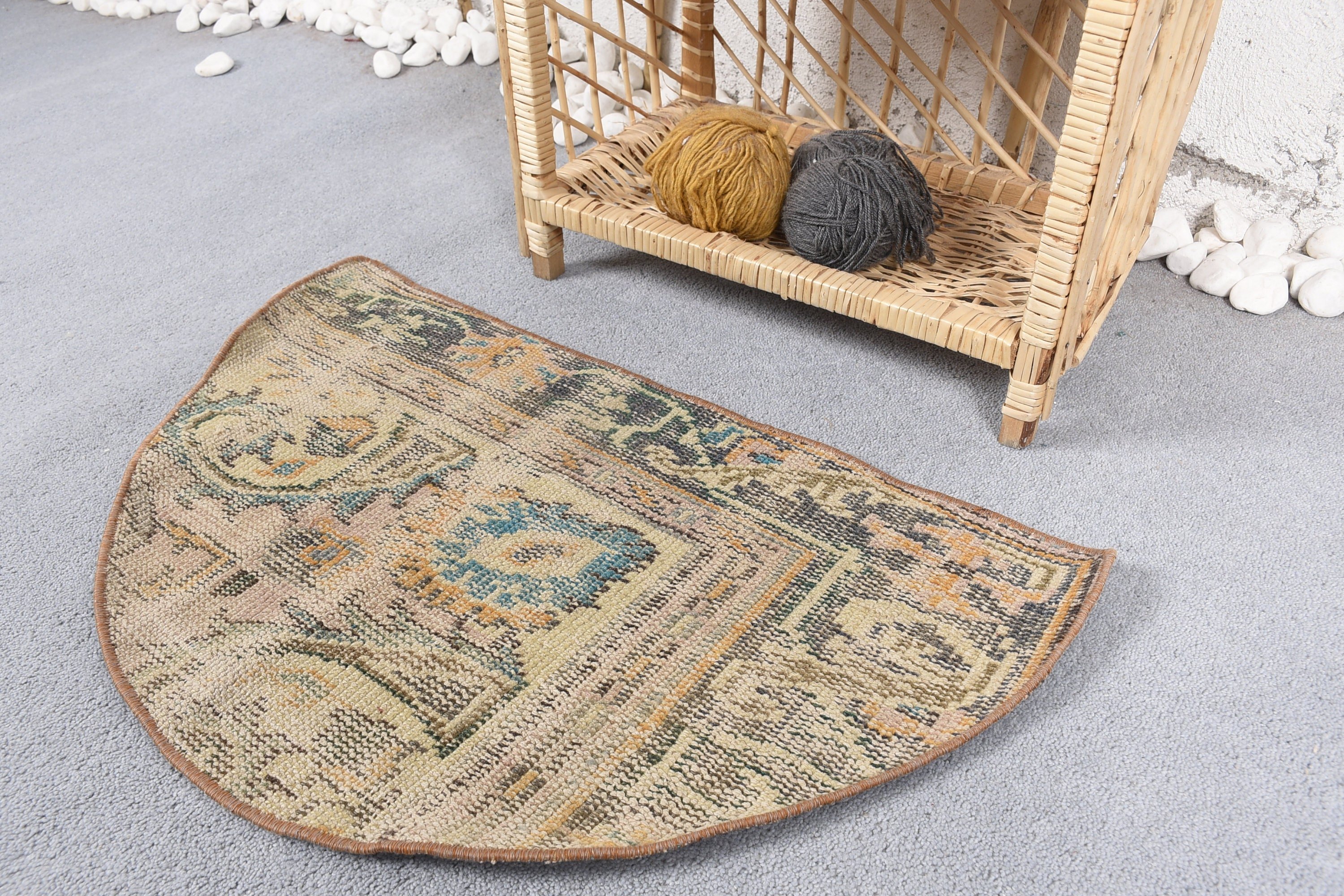 Floor Rug, Vintage Rugs, Eclectic Rugs, Turkish Rug, 2.5x1.5 ft Small Rug, Bathroom Rugs, Beige Oriental Rugs, Oushak Rug, Wall Hanging Rug