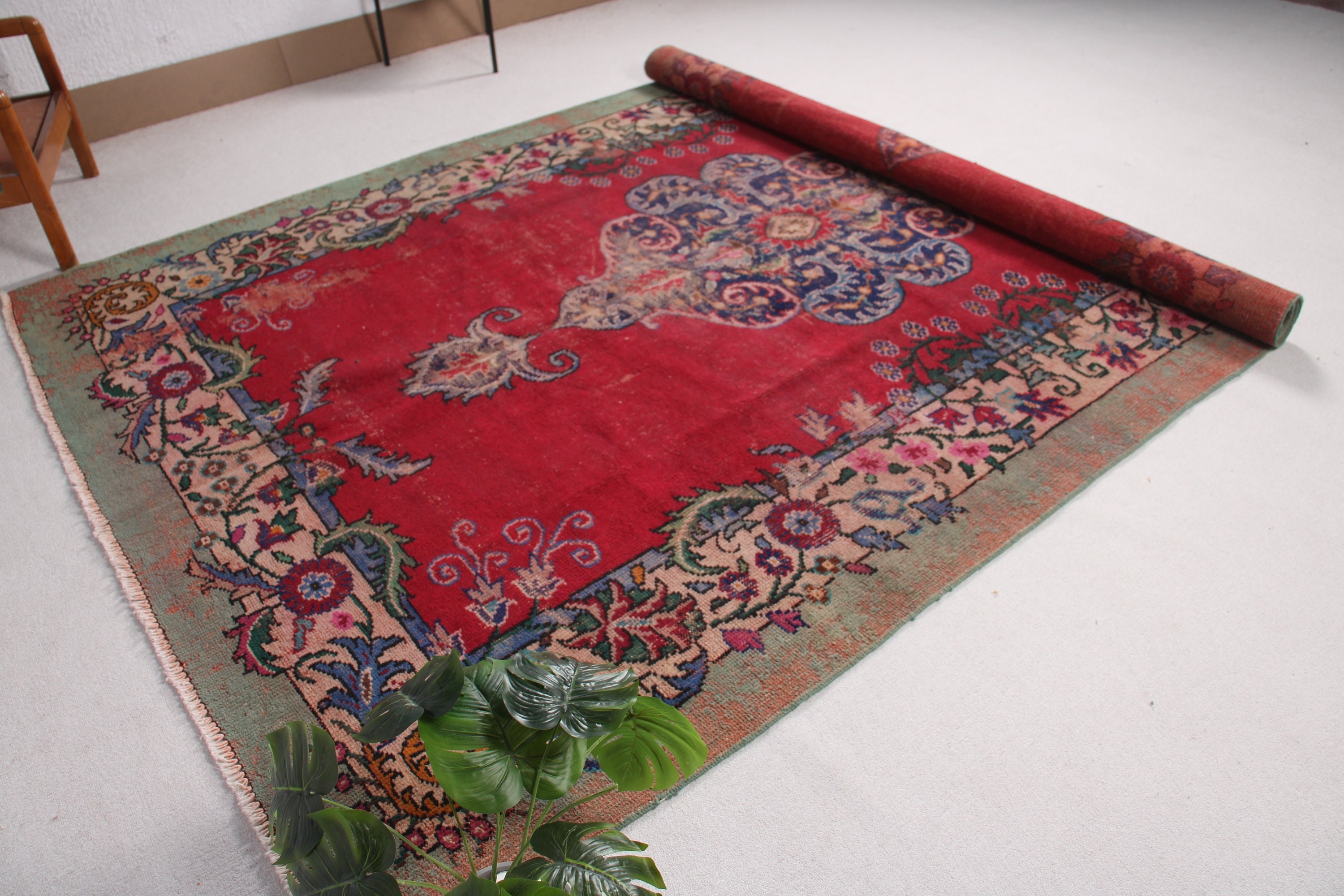 Rugs for Salon, Vintage Rugs, Geometric Rugs, Saloon Rug, 7.2x11.3 ft Oversize Rug, Salon Rugs, Turkish Rugs, Cool Rug, Red Anatolian Rugs