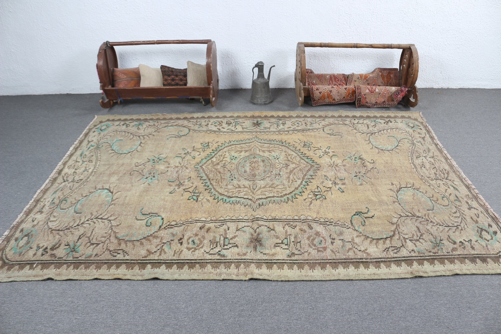 Türk Halısı, Ofis Halısı, Oushak Halısı, Yatak Odası Halısı, Kahverengi Zemin Halısı, 6.2x8.7 ft Büyük Halı, Mutfak Halıları, Vintage Halılar, Yemek Odası Halısı