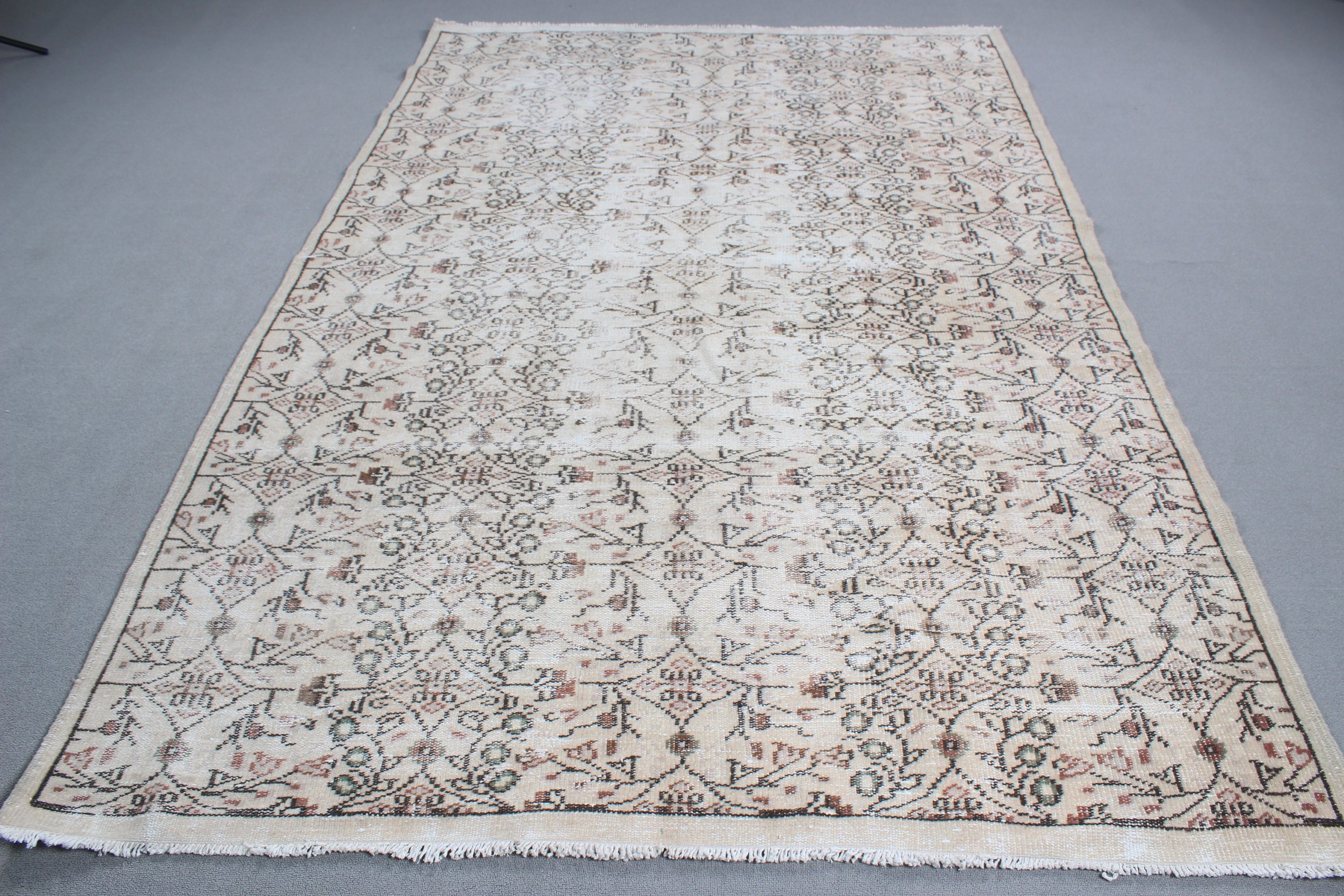 Beige Floor Rug, Vintage Rug, Luxury Rug, Large Boho Rugs, Oushak Rugs, Turkish Rugs, Home Decor Rug, Large Vintage Rug, 6x9.2 ft Large Rug