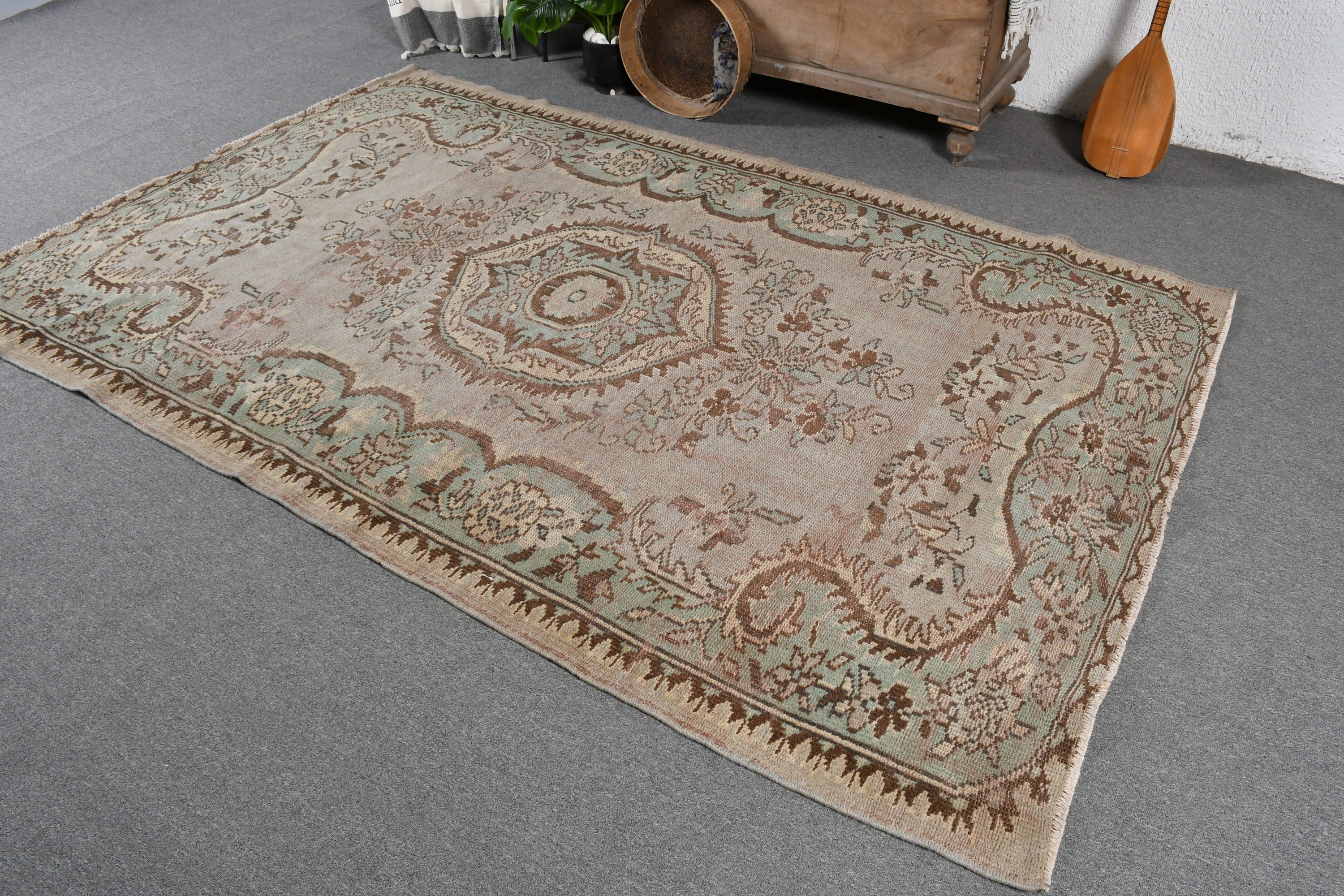 Brown Wool Rug, Vintage Rugs, Bedroom Rug, Turkish Rug, 5.3x8.3 ft Large Rug, Moroccan Rug, Dining Room Rug, Vintage Decor Rug, Floor Rug