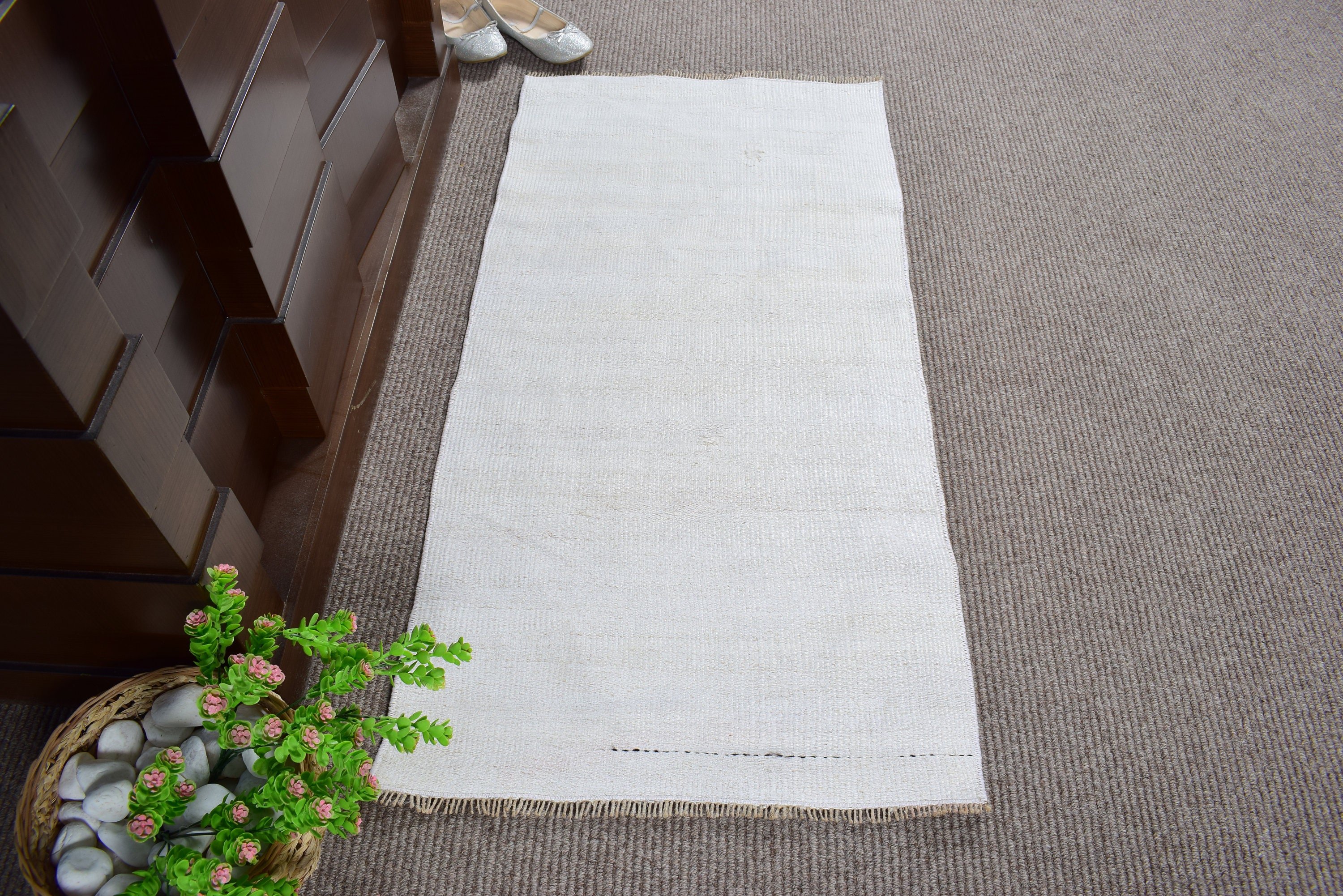 1.8x3.6 ft Small Rug, White Home Decor Rug, Handwoven Rug, Small Area Rug, Entry Rugs, Turkish Rug, Exotic Rugs, Vintage Rug, Kitchen Rug