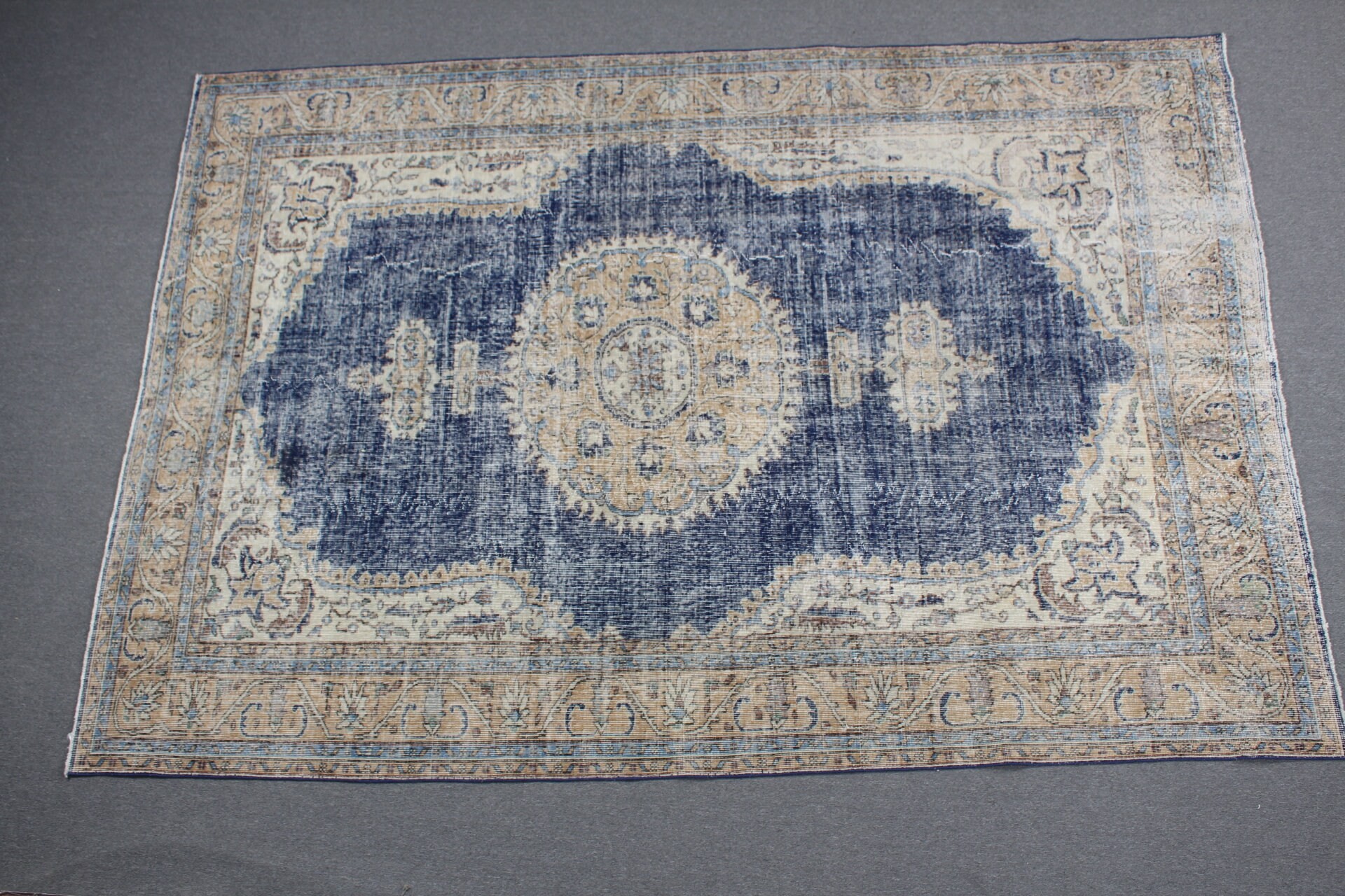 7.1x10.2 ft Oversize Rug, Saloon Rugs, Vintage Rugs, Salon Rugs, Turkish Rugs, Home Decor Rugs, Wool Rugs, Custom Rugs, Blue Antique Rug