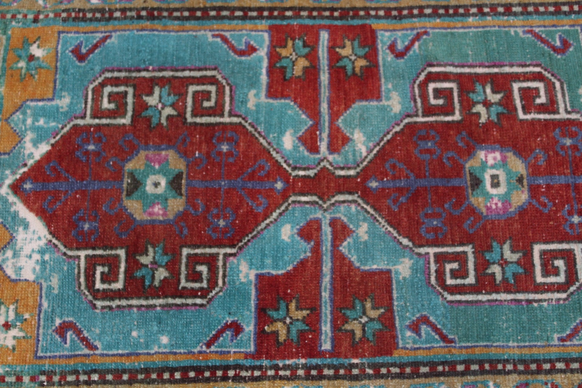 Göçebe Halıları, Antika Halı, Eski Halılar, Türk Halıları, Kırmızı Mutfak Halısı, Mutfak Halıları, 1.7x3.2 ft Küçük Halılar, Yatak Odası Halısı, Banyo Halıları