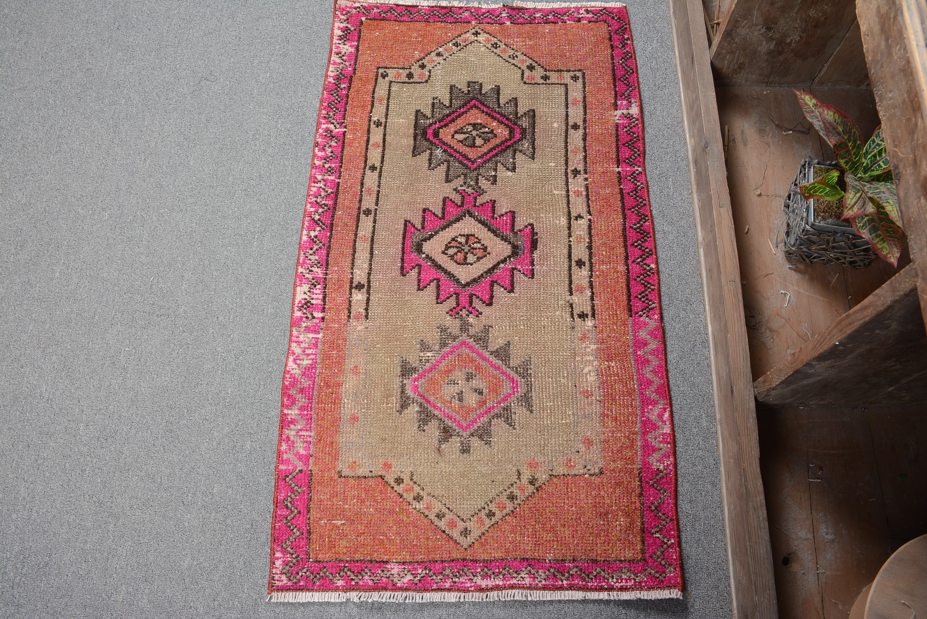 Nursery Rug, Bedroom Rug, Distressed Rugs, Vintage Rug, Bath Rug, Home Decor Rug, Pink Home Decor Rugs, 1.8x3.2 ft Small Rug, Turkish Rugs