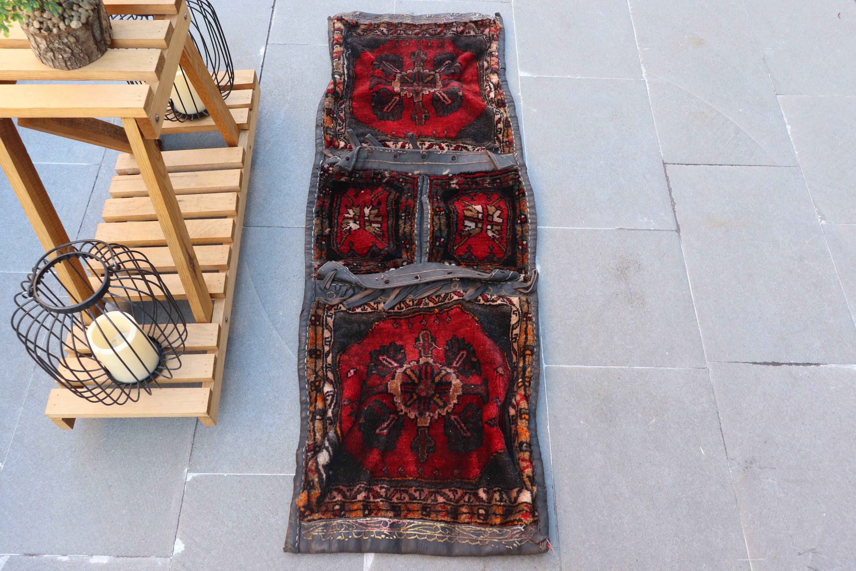 Vintage Halı, 1.5x4.1 ft Küçük Halı, Ev Dekor Halısı, Giriş Halısı, Araba Paspas Halısı, Türk Halısı, Yün Halılar, Siyah Oushak Halı, Mutfak Halıları