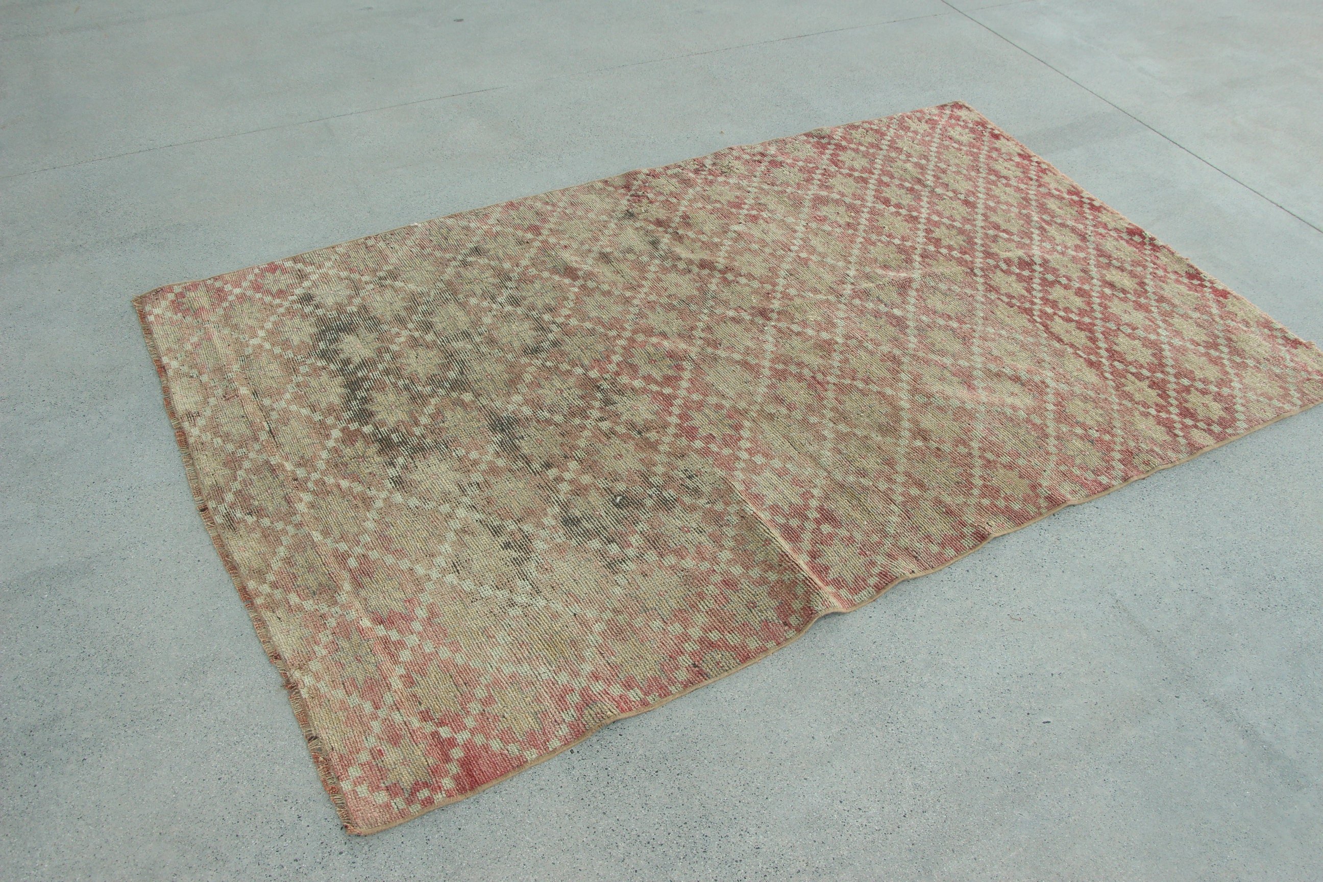 Red Floor Rug, Bedroom Rugs, 4x6.4 ft Area Rug, Turkish Rugs, Geometric Rugs, Vintage Rug, Vintage Decor Rug, Dining Room Rugs, Luxury Rugs