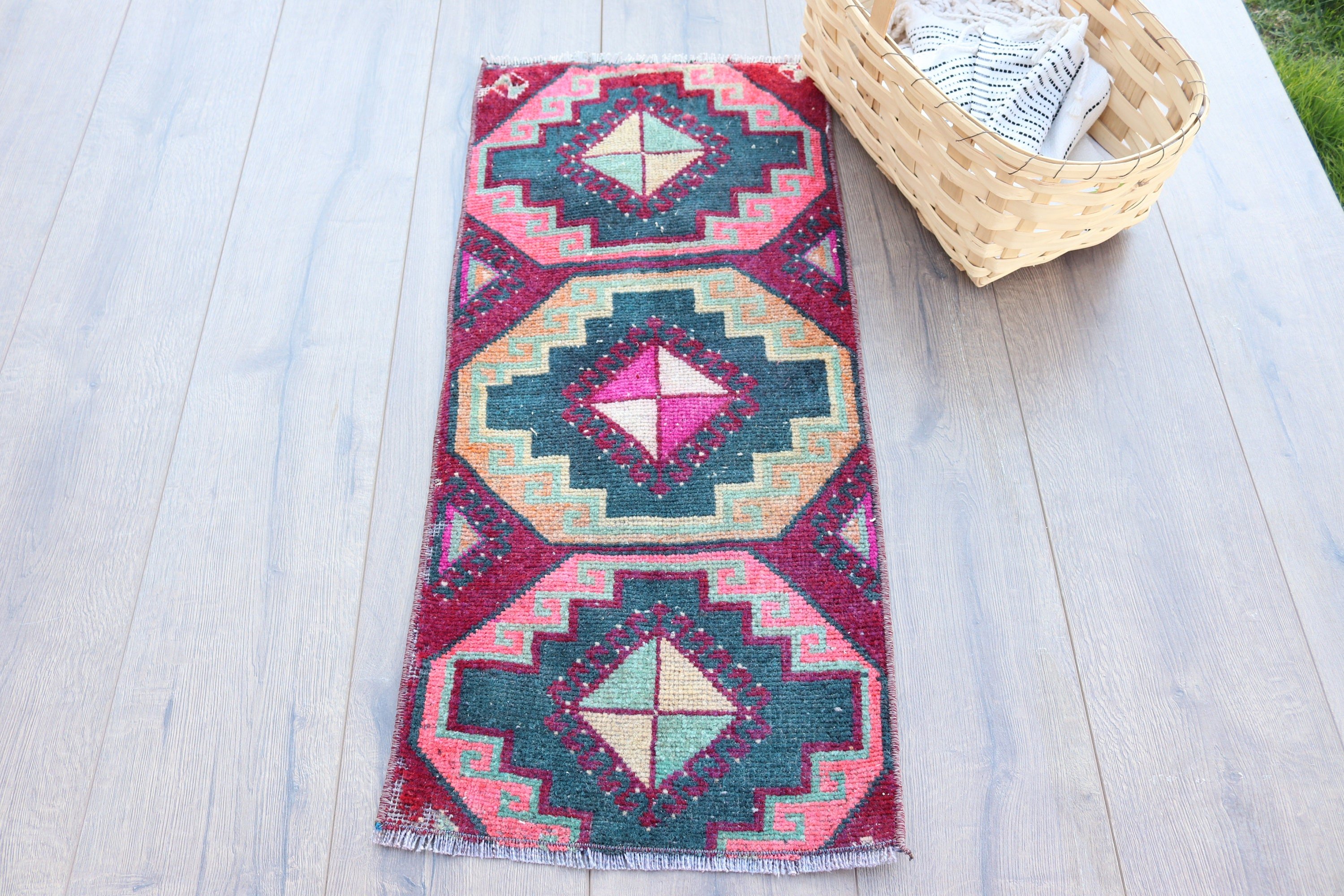 Vintage Rug, Turkish Rug, Boho Rug, Purple Antique Rugs, Statement Rugs, Car Mat Rugs, 1.2x2.7 ft Small Rugs, Small Vintage Rug, Exotic Rug