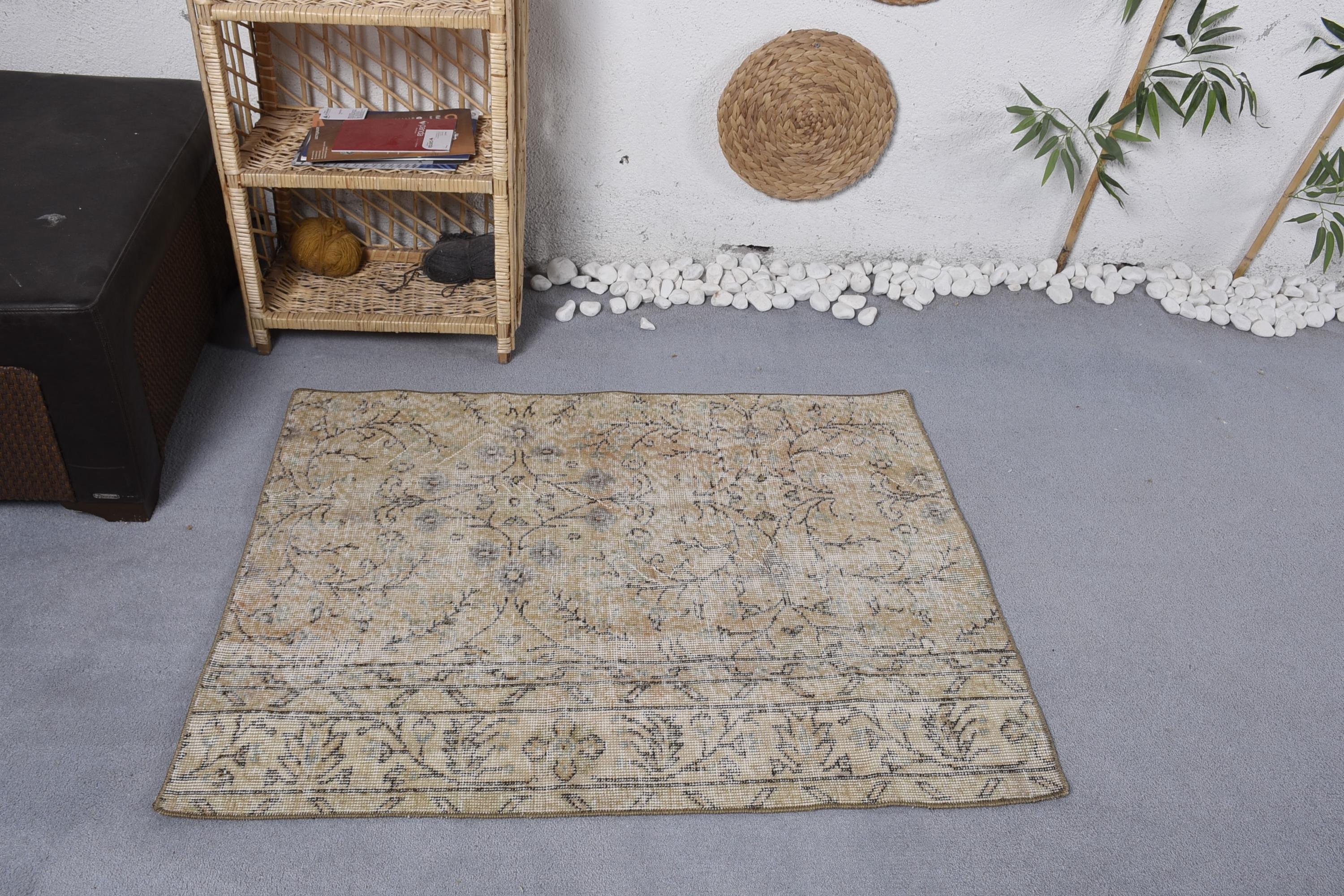 Vintage Rug, Small Area Rug, Cool Rugs, Exotic Rug, Turkish Rugs, 3.1x3.8 ft Small Rugs, Statement Rugs, Kitchen Rugs, Beige Antique Rug