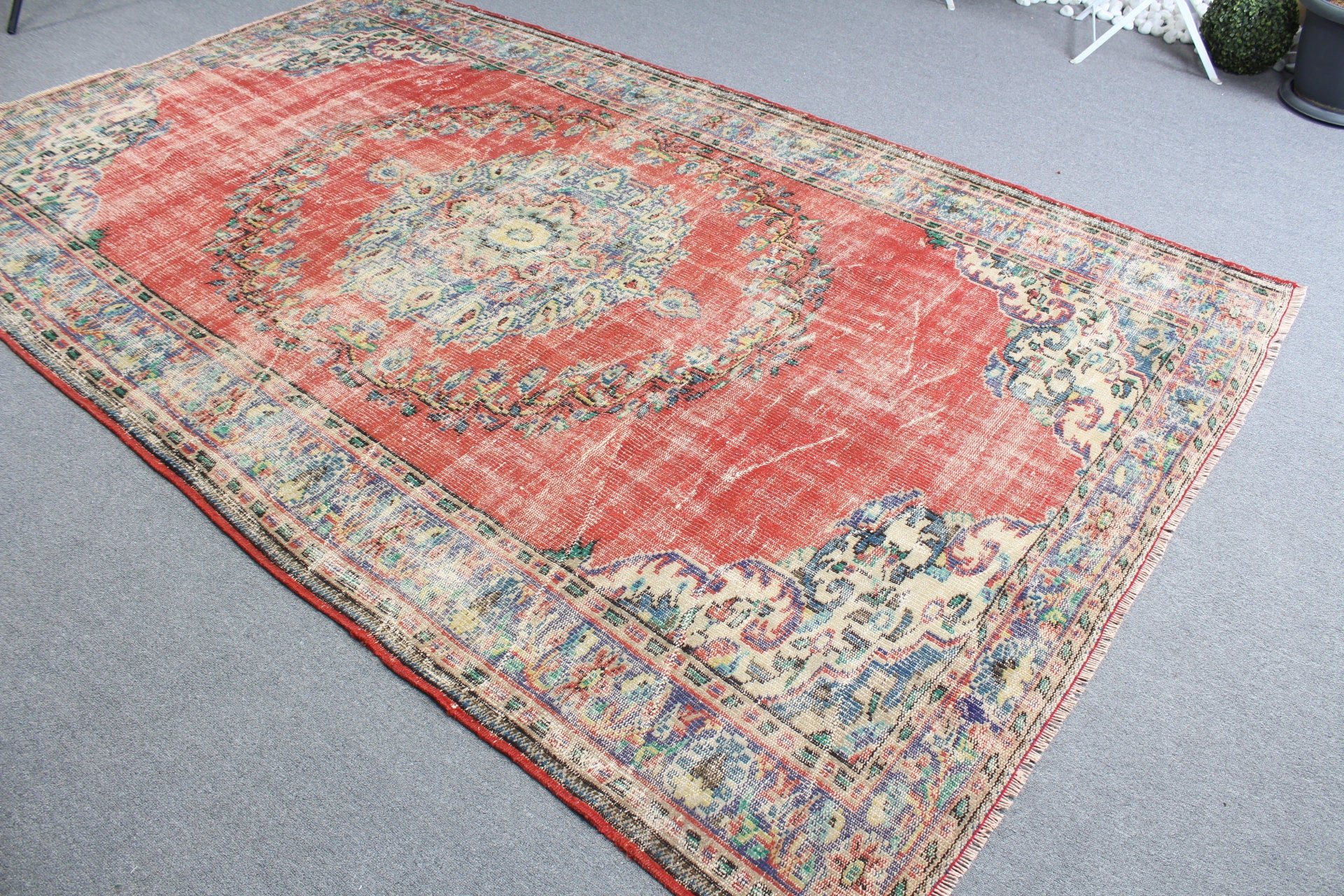 Turkish Rug, Moroccan Rug, Vintage Rugs, Red Moroccan Rug, 5.7x9.7 ft Large Rugs, Cute Rug, Living Room Rugs, Bedroom Rug, Anatolian Rug