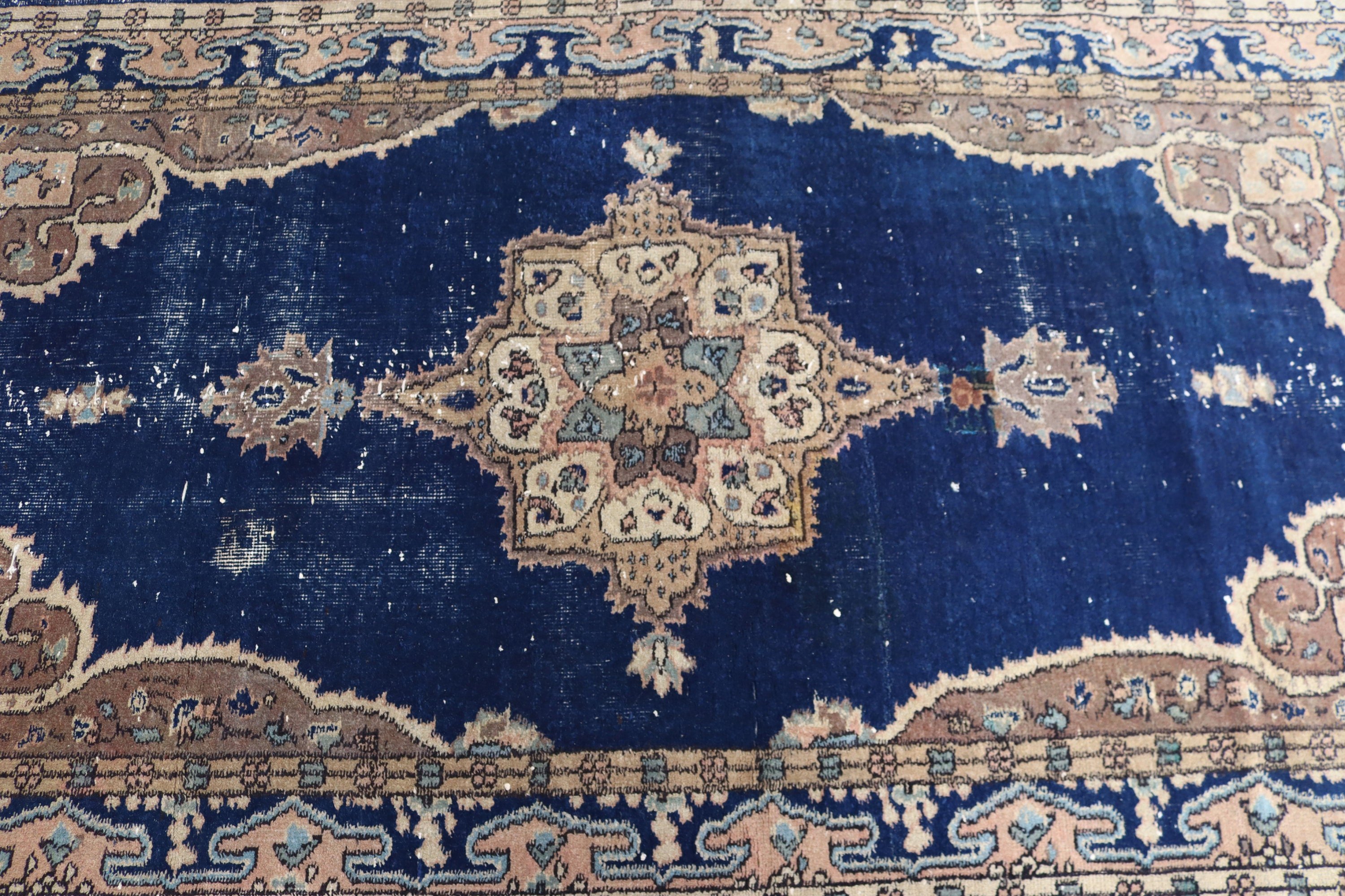 Organik Halılar, Vintage Halılar, Açıklama Halısı, Türk Halıları, 4x7 ft Alan Halıları, Yemek Odası Halısı, Mavi Yün Halı, Geometrik Halılar, Mutfak Halıları