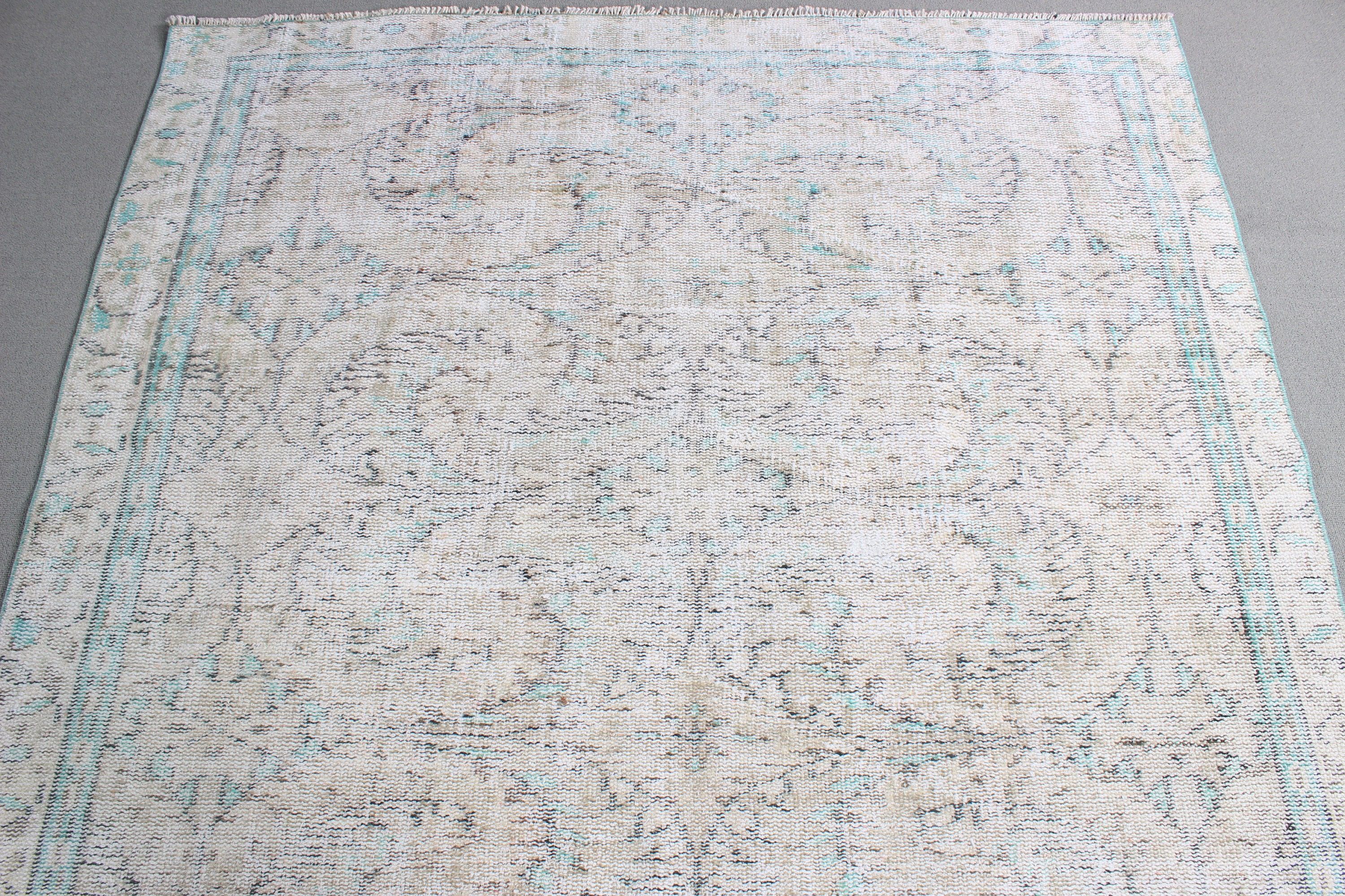 Green Oushak Rug, Vintage Rug, Salon Rug, Living Room Rugs, 5.1x8.3 ft Large Rug, Statement Rug, Moroccan Rugs, Handwoven Rugs, Turkish Rug