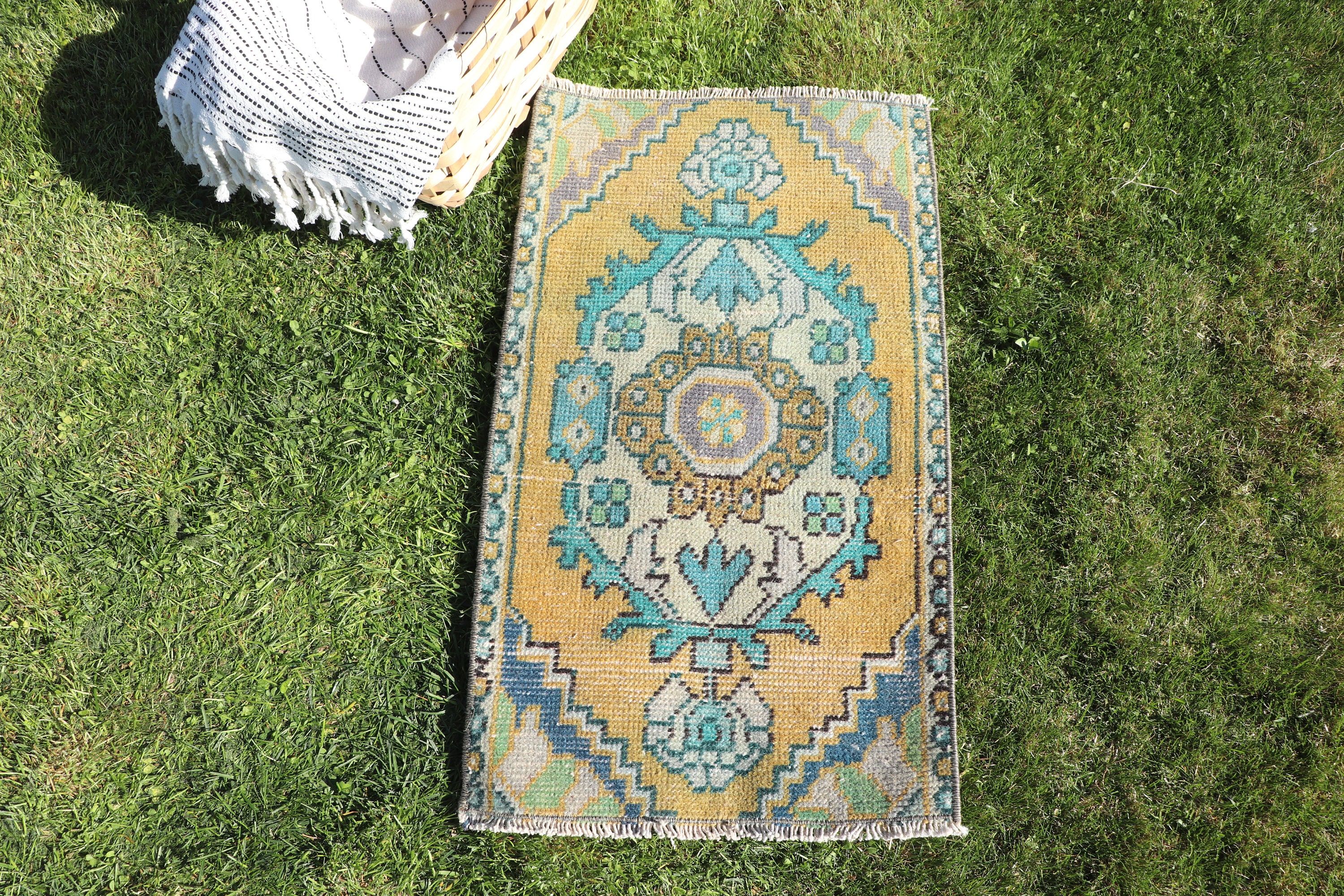 Vintage Halılar, Kapı Paspas Halıları, Duvara Asılı Halılar, Sarı Oushak Halıları, Türk Halıları, Nötr Halılar, El Dokuma Halı, 1.3x2.3 ft Küçük Halılar