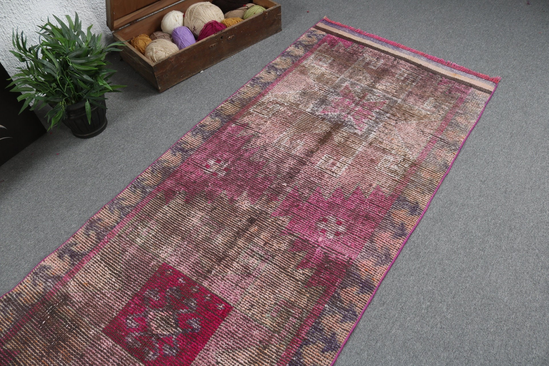 3.2x11.8 ft Runner Halı, Koridor Halıları, Vintage Halılar, Açıklama Halıları, Türk Halıları, Antika Halı, Pembe Yün Halı, Boho Halı, Uzun Yolluk Halıları