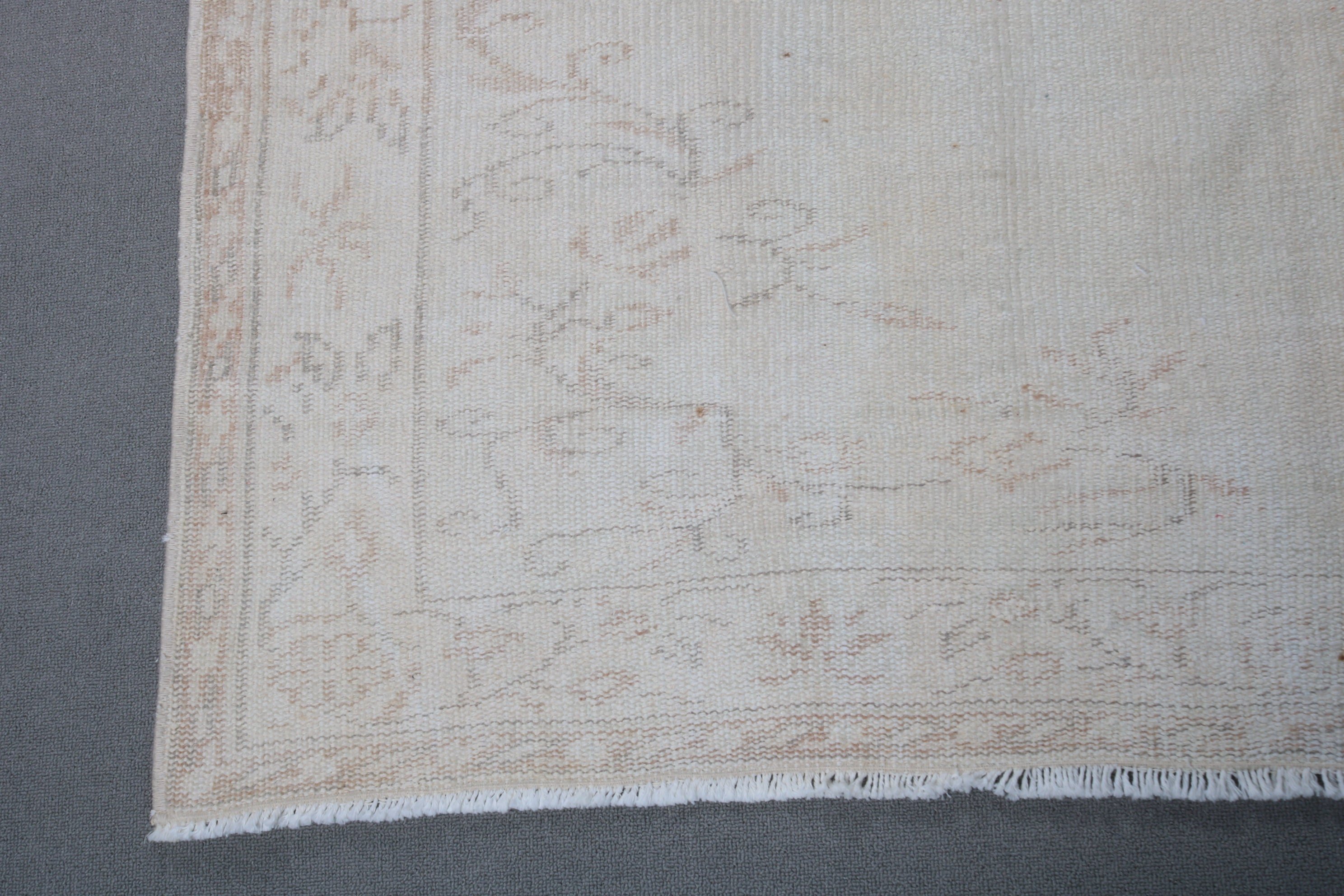 Yatak Odası Halıları, Beyaz Soğuk Halı, 5.3x7.9 ft Büyük Halı, Fas Halısı, Türk Halısı, Vintage Halı, Yemek Odası Halısı, Yün Halıları, Yatak Odası Halıları