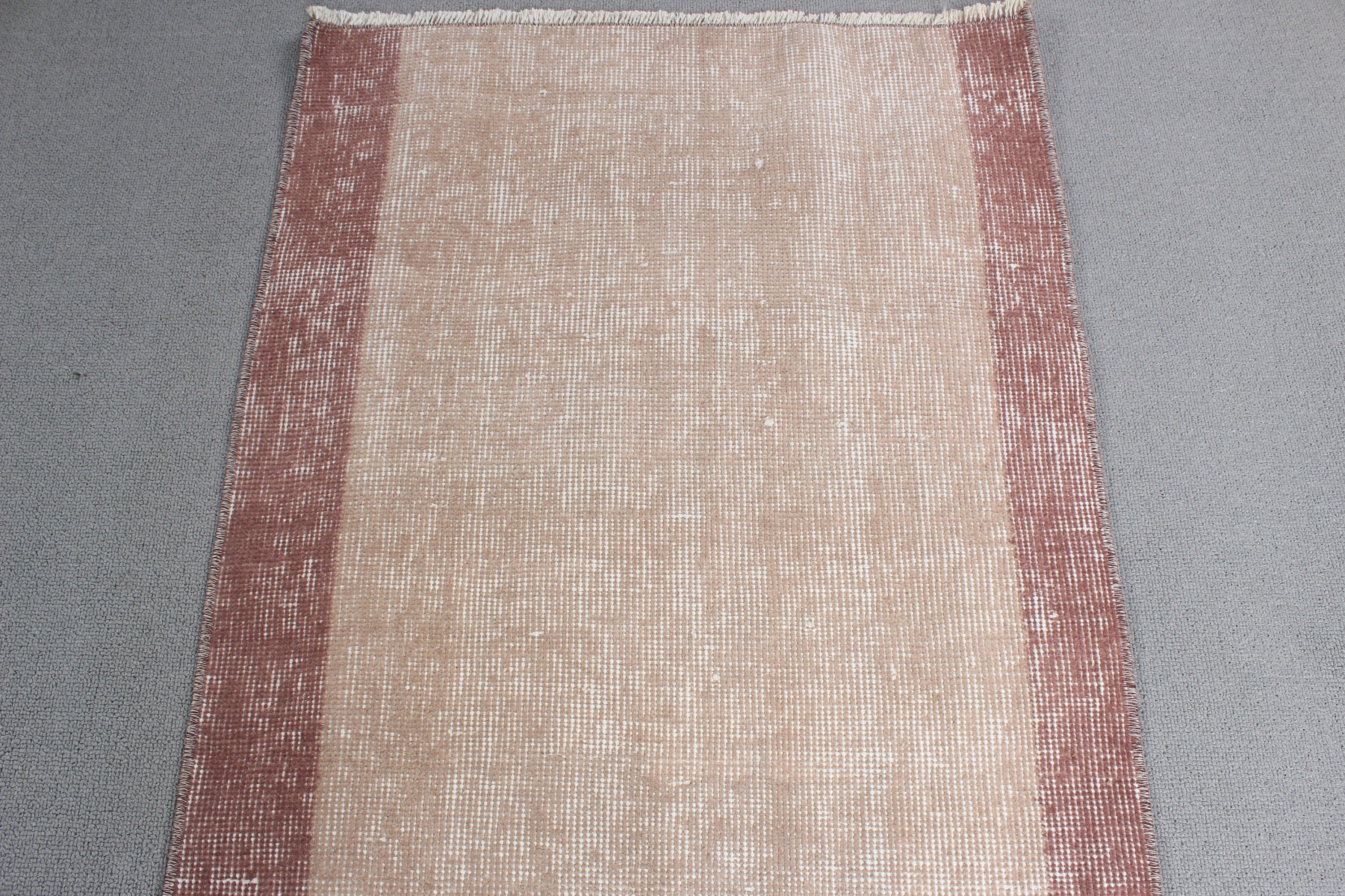 Bej Antika Halı, Banyo Halıları, Giriş Halısı, Yer Halıları, 1.9x3.7 ft Küçük Halı, Türk Halısı, Vintage Halı, Giriş Halıları