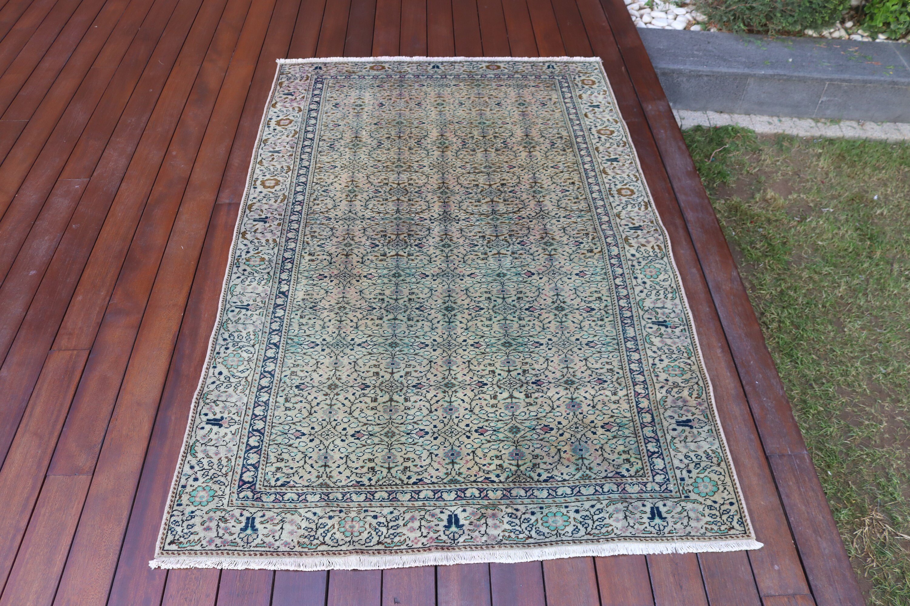 Anadolu Halısı, Vintage Vurgulu Halı, Vintage Halılar, Yün Halı, Çocuk Halısı, Etnik Halı, Türk Halıları, Bej Nötr Halı, 3,5x5,5 ft Vurgulu Halılar