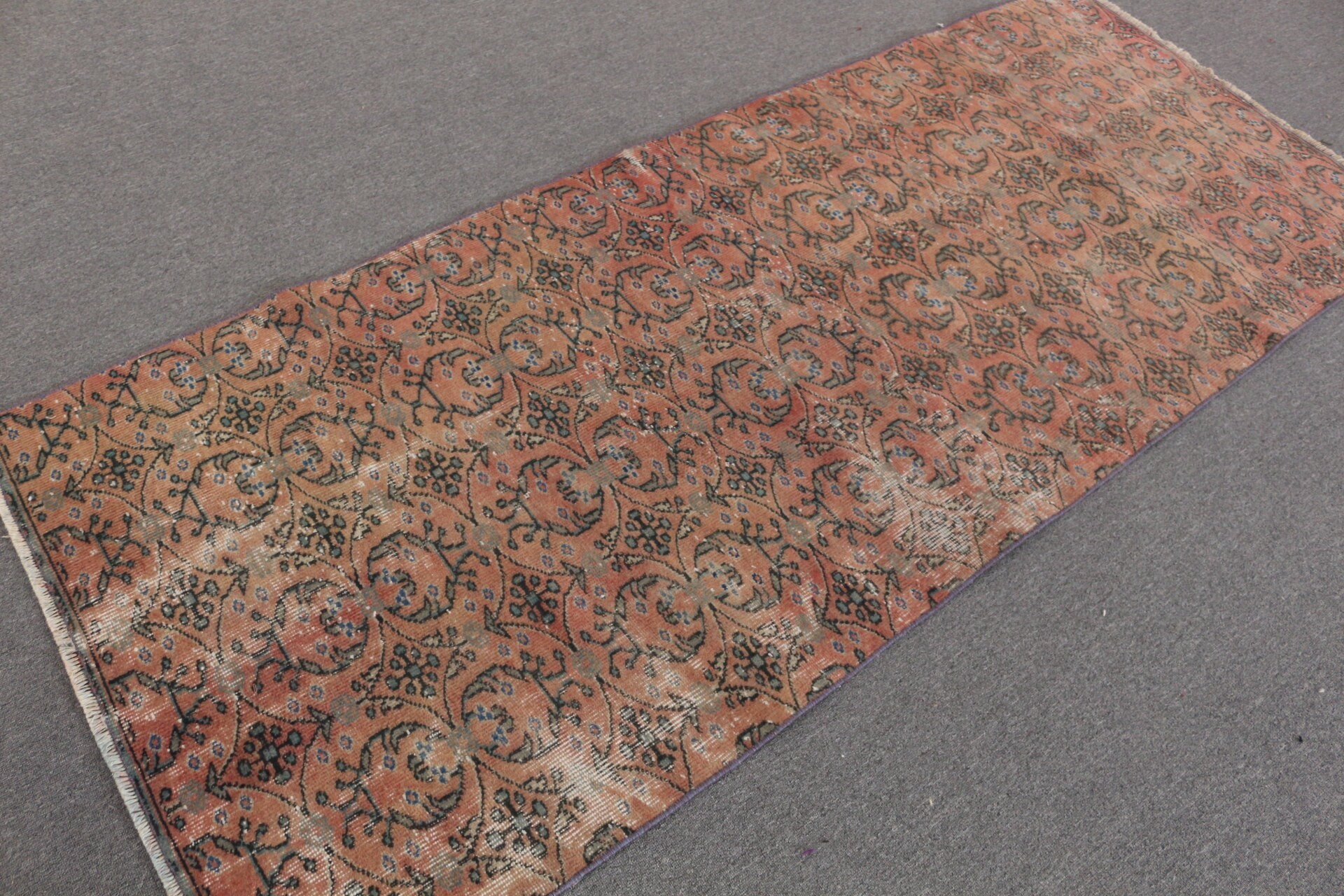 Türk Halısı, Yün Halılar, Merdiven Halıları, Kırmızı 3.2x8 ft Runner Halısı, Vintage Halılar, Mutfak Halısı, Yer Halıları, Sanat Halısı, Runner Halıları